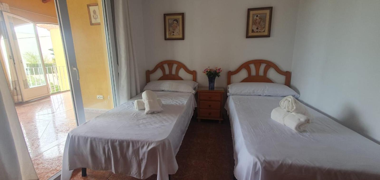 Villa de Tres Habitaciones