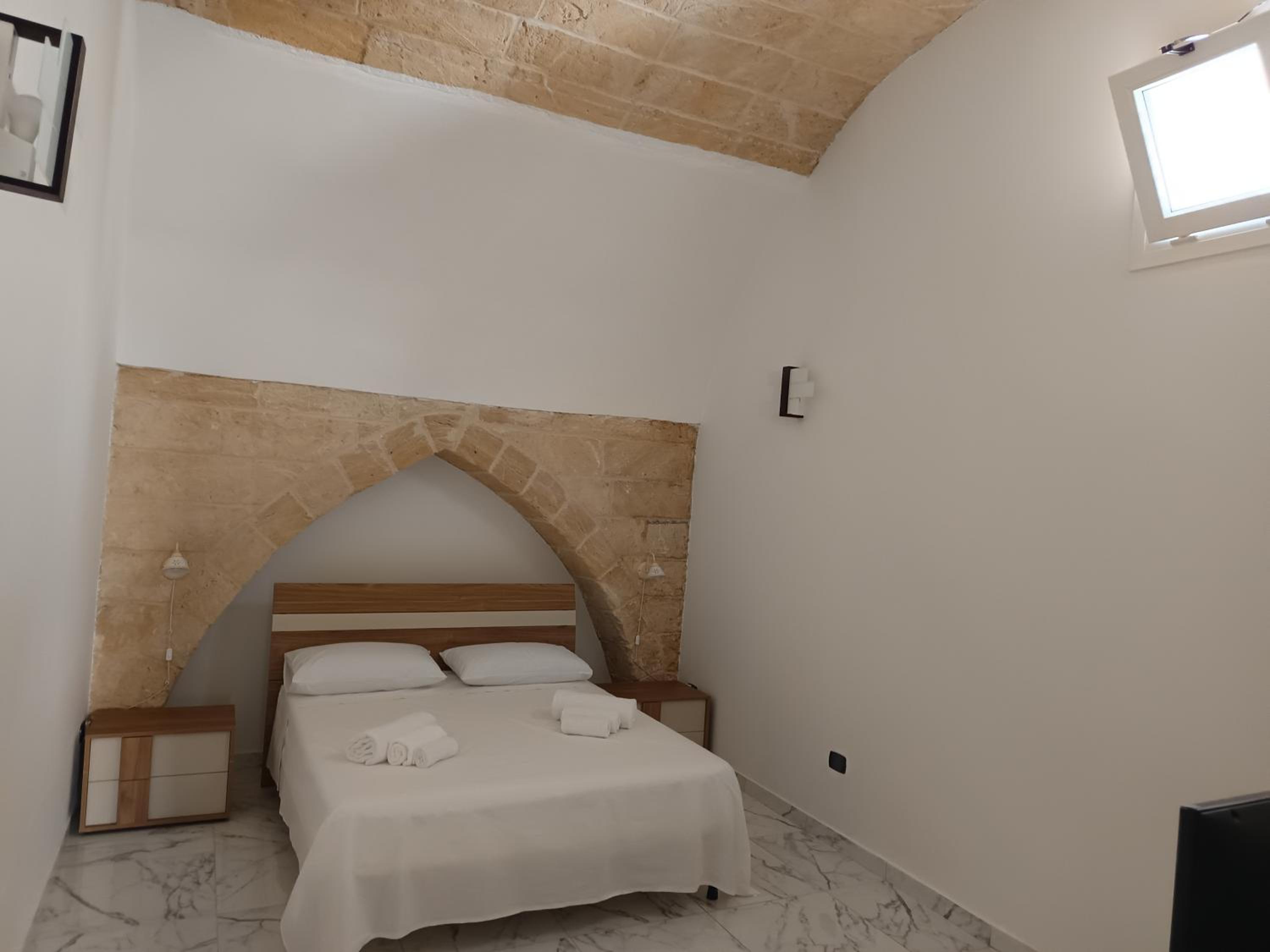 One-Bedroom House photo 1