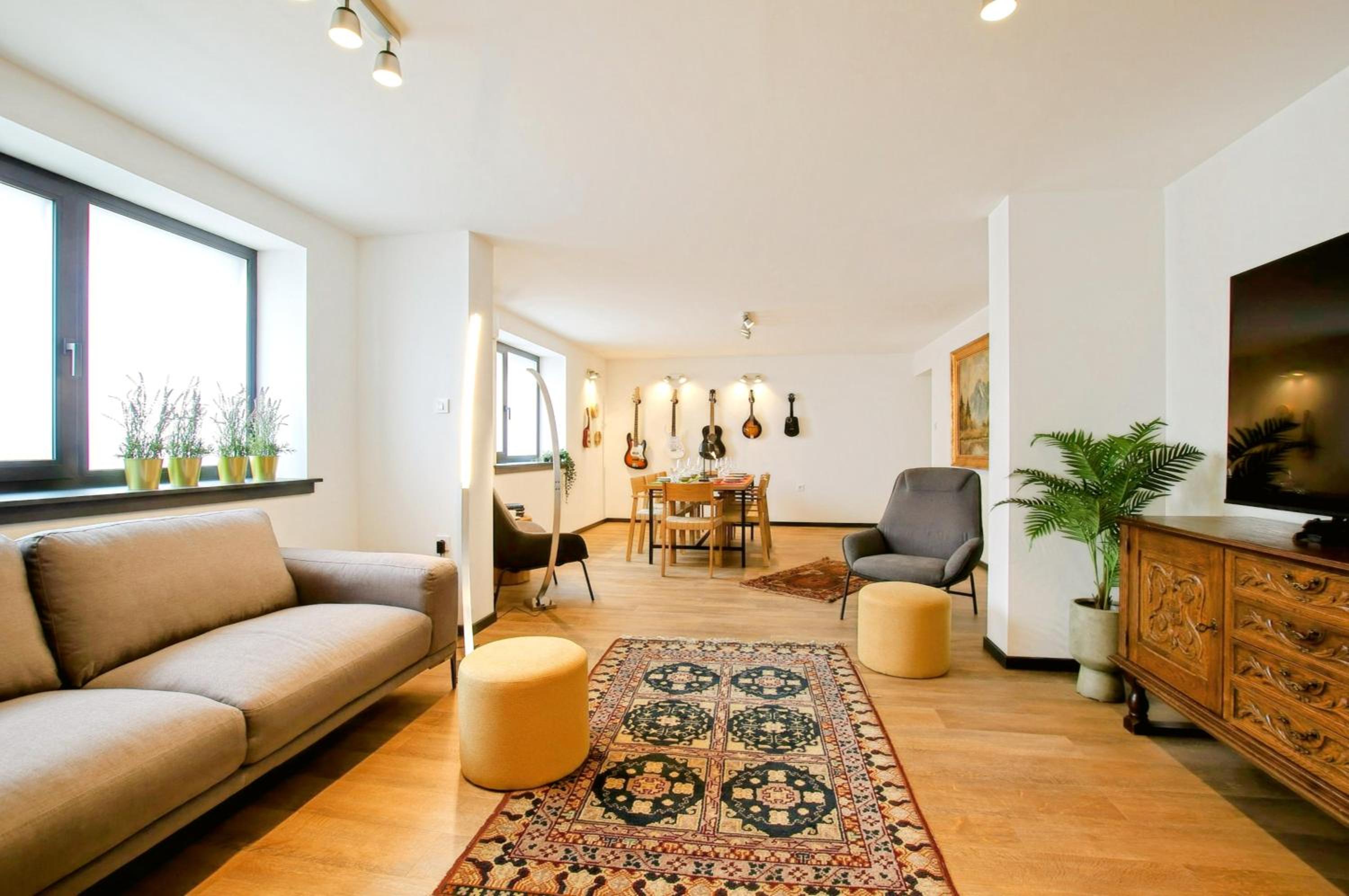 Villa photo 3