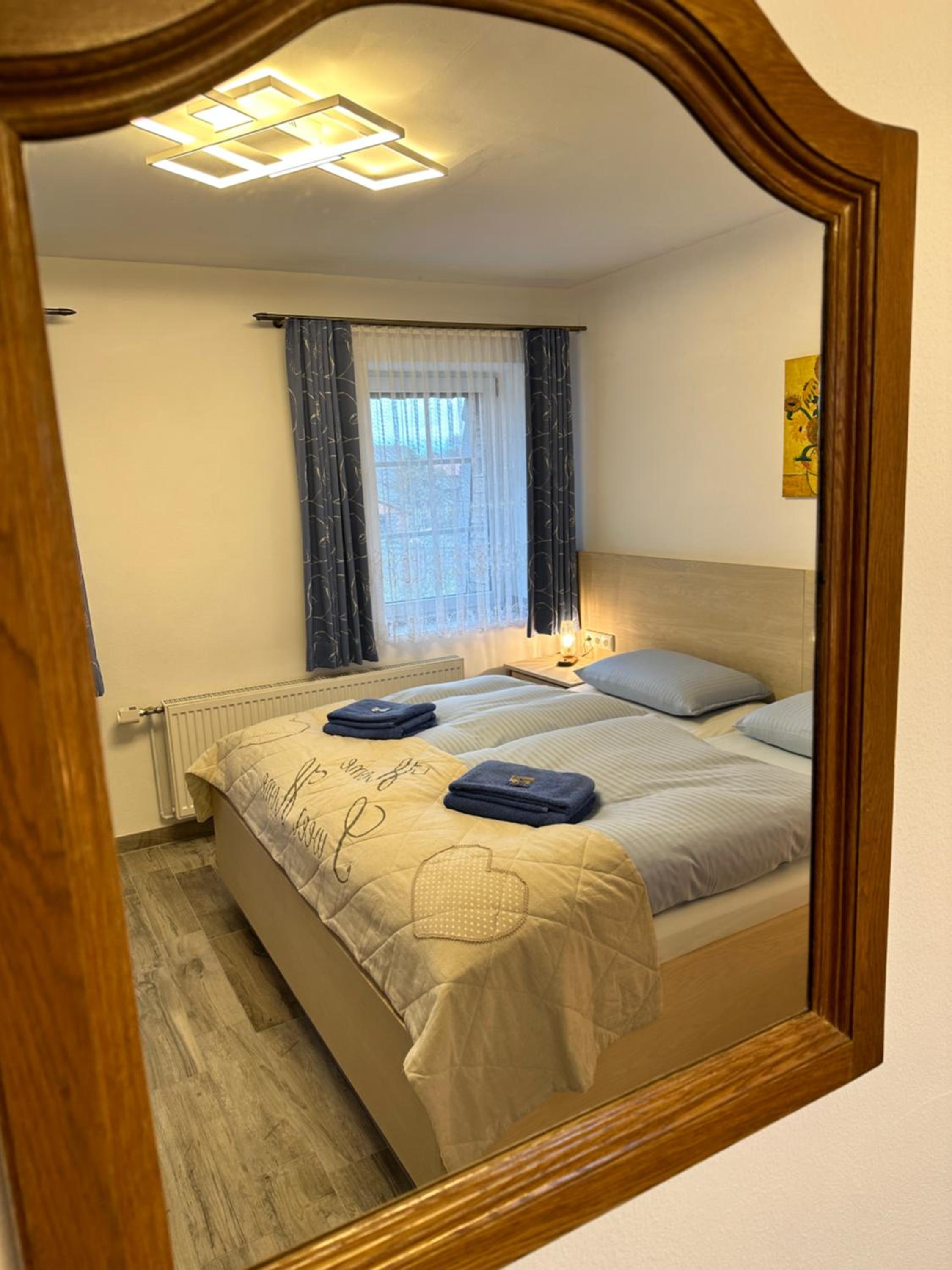 Standard Double Room - Photo 19