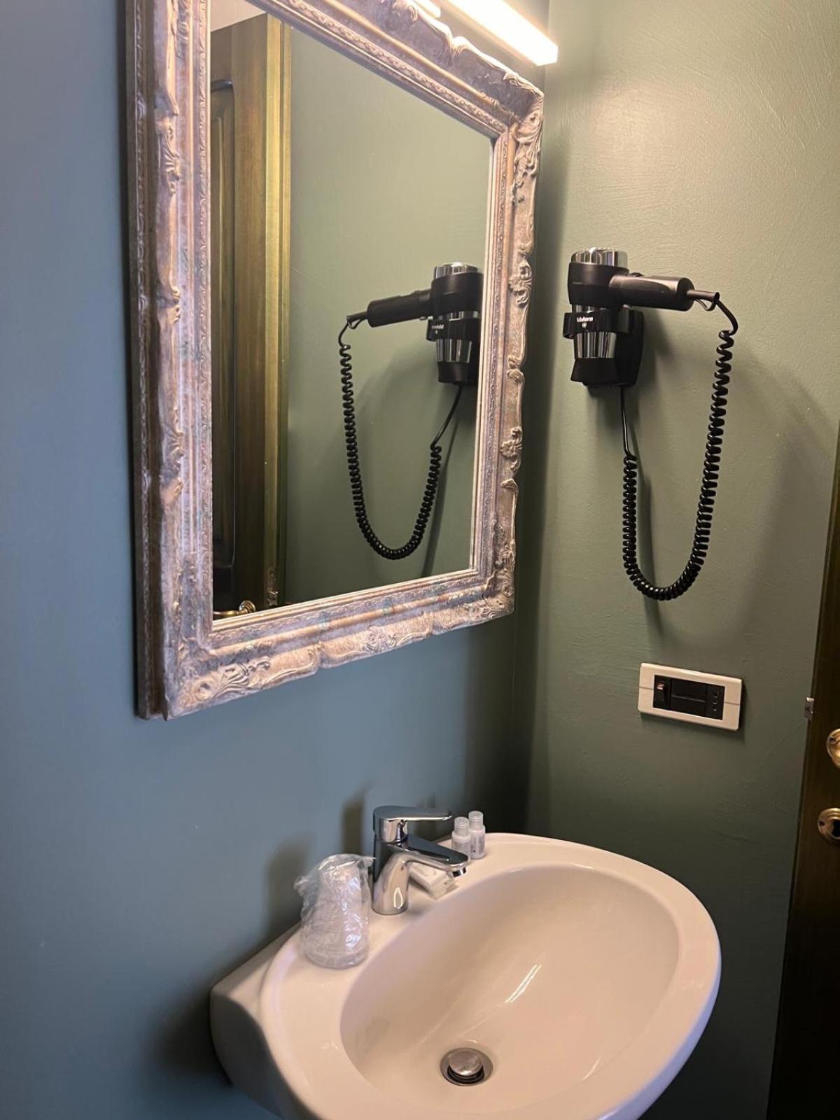 Classic Triple Room photo 3