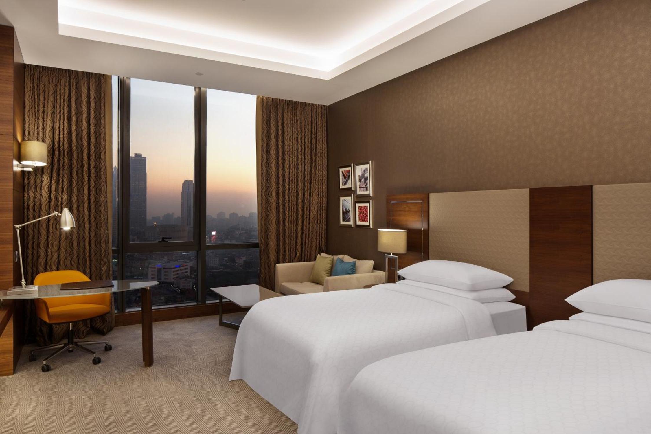 Deluxe Twin - High Floor