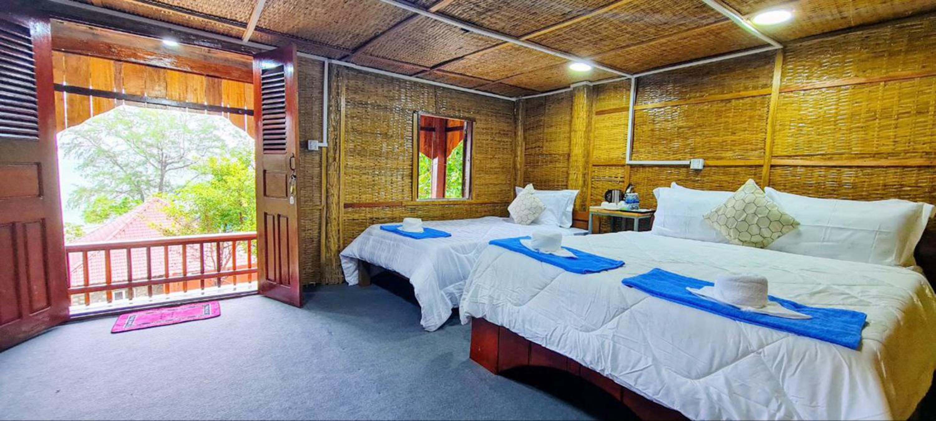 Superior Triple Room With Sea View