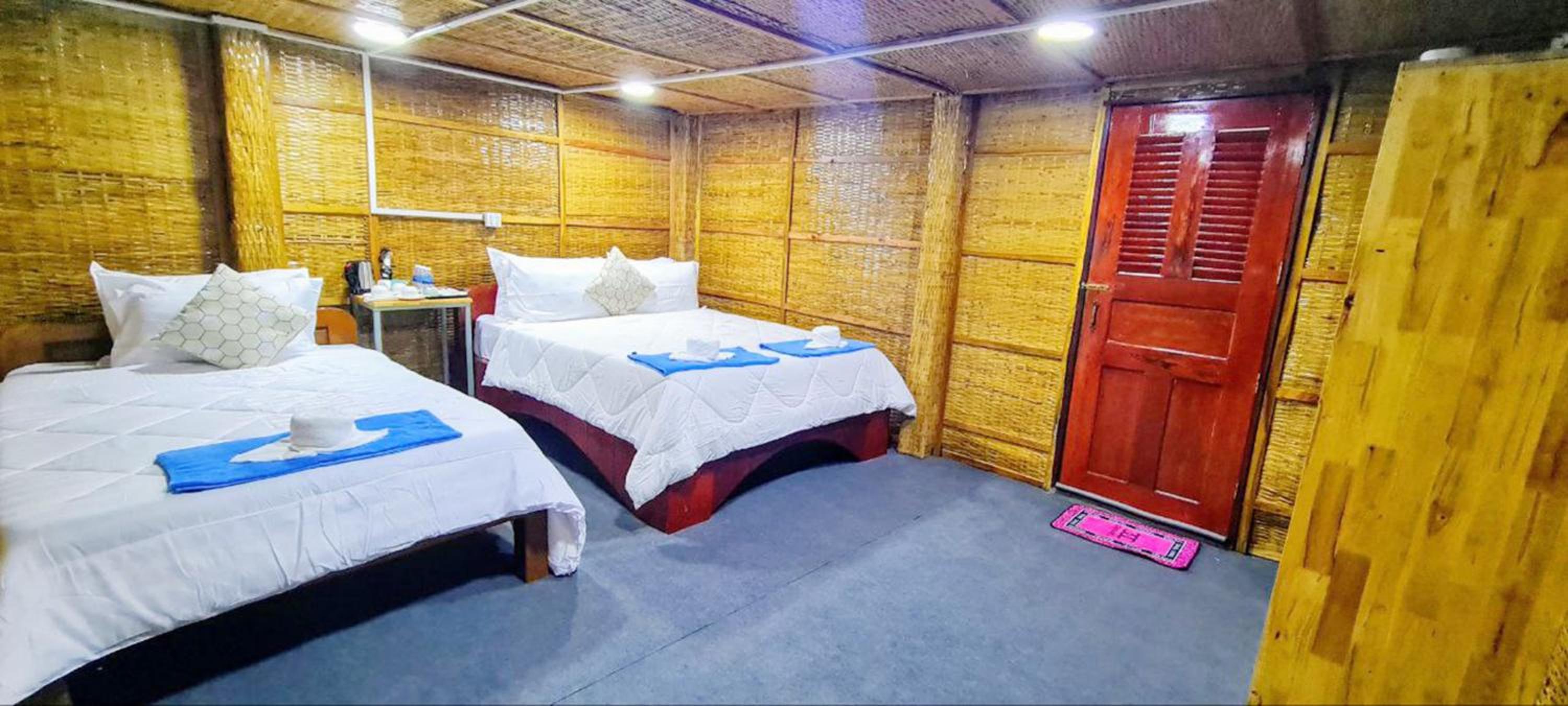 Superior Triple Room With Sea View photo 3