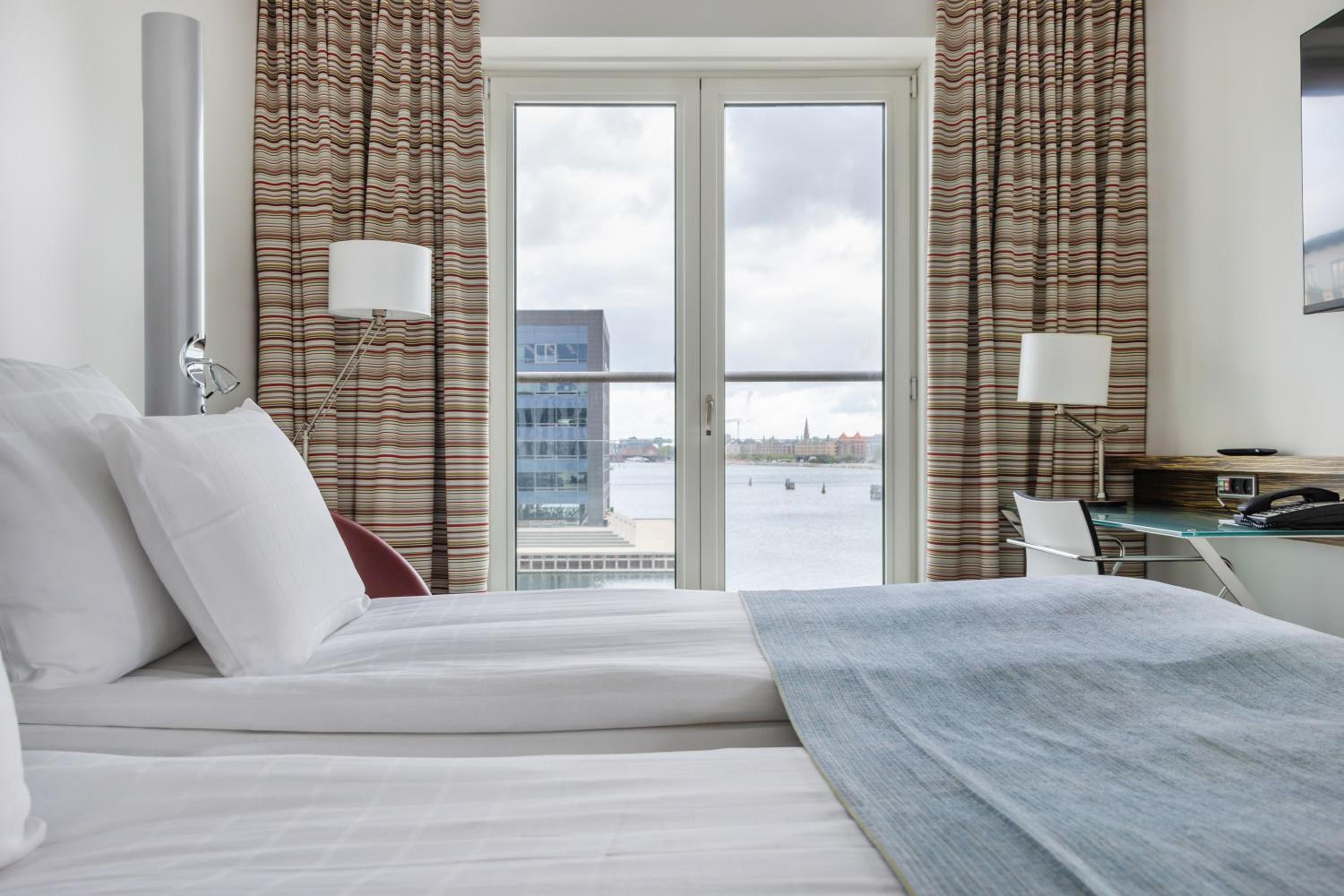 Superior Double Room with Harbor View - Photo 1
