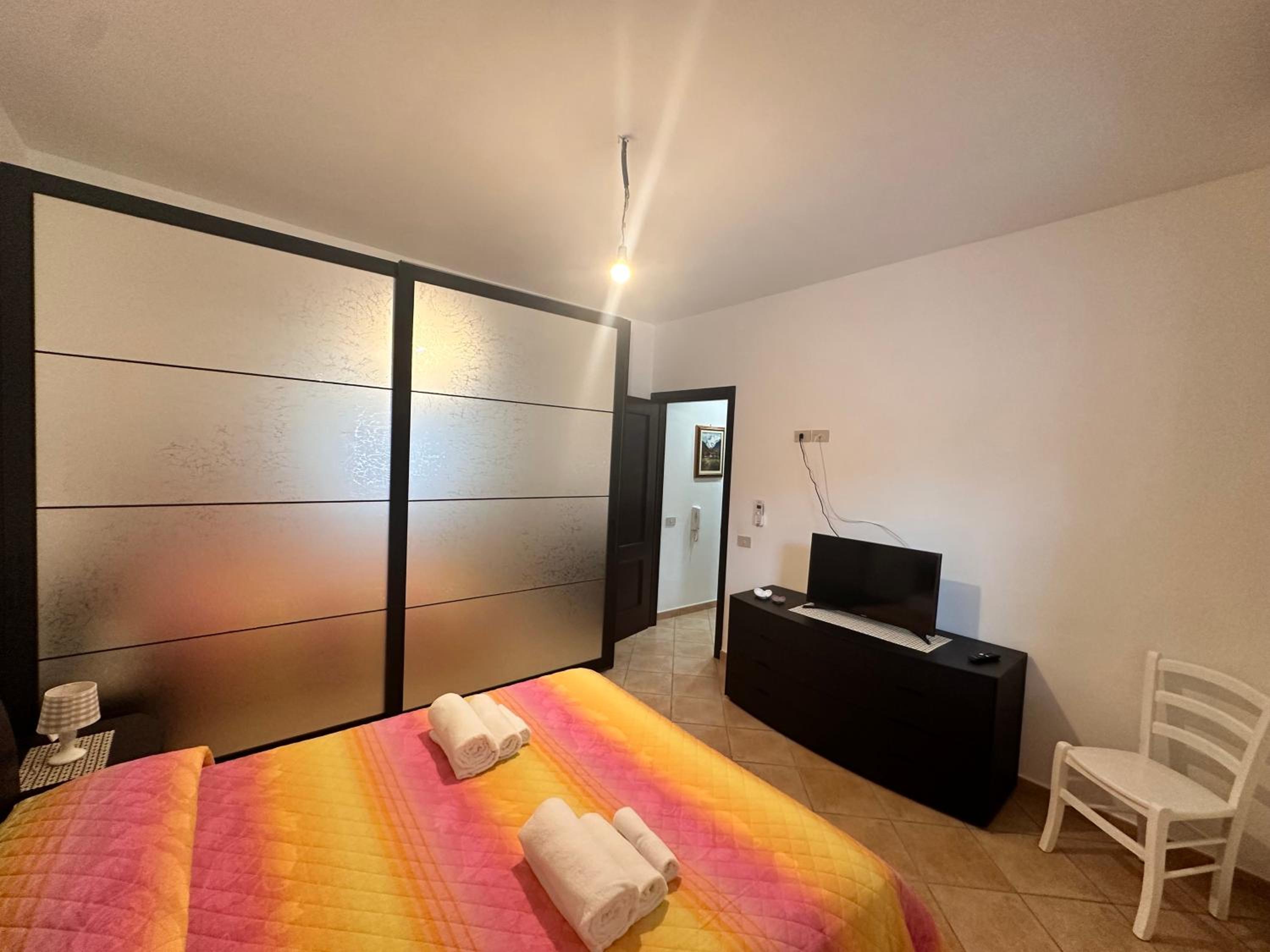 Two-Bedroom House photo 3