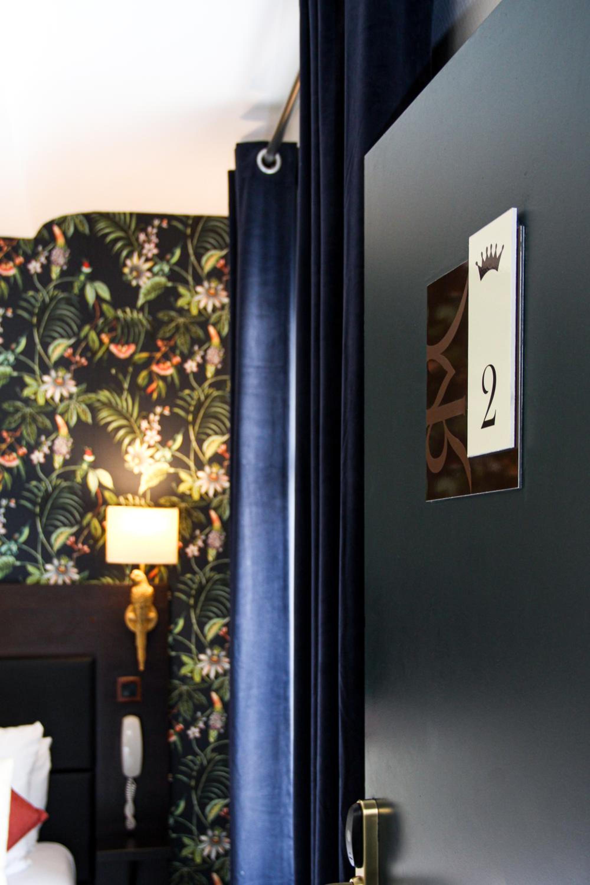 Double Room - Photo 10
