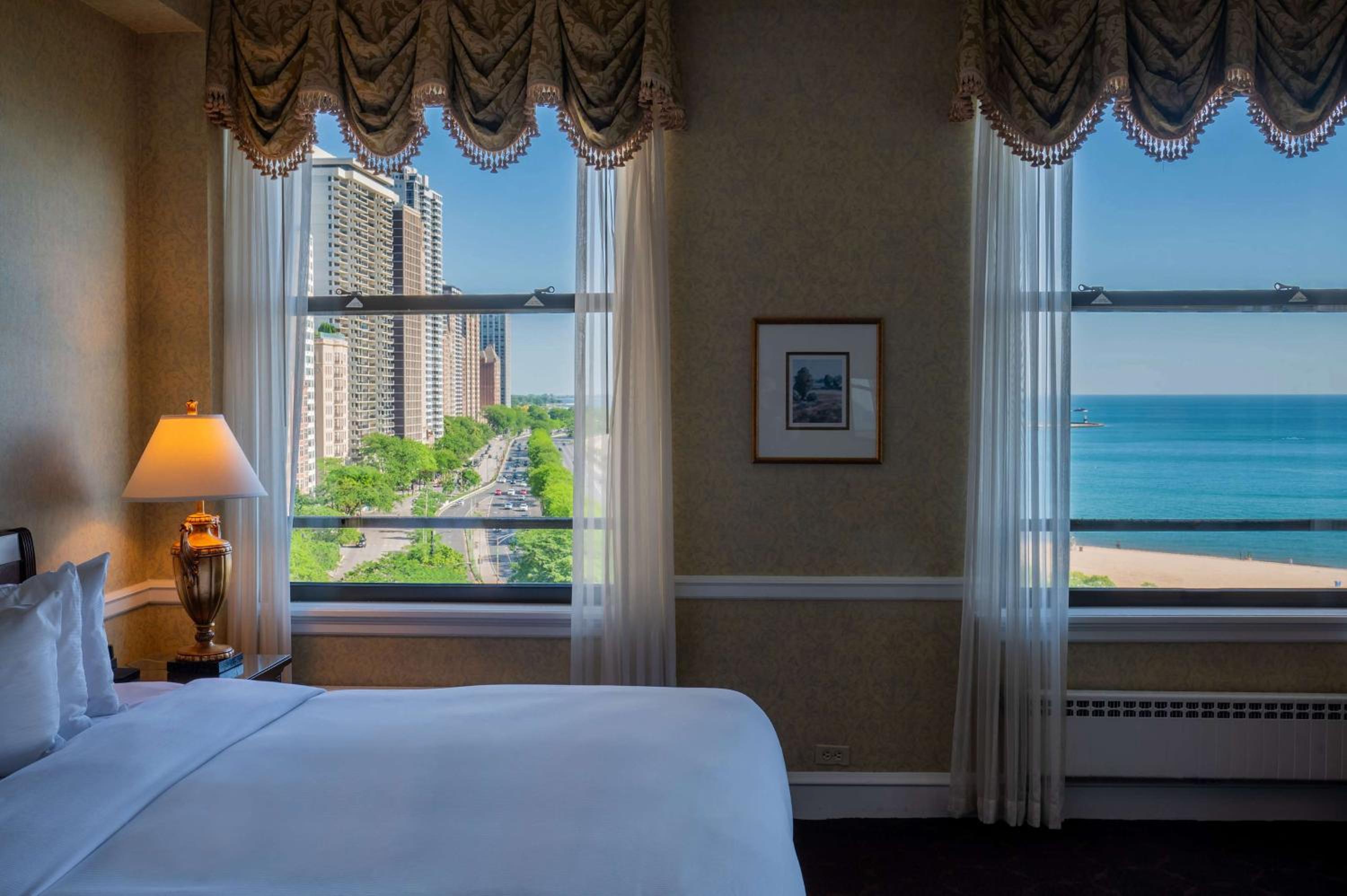 King Room With Lake View