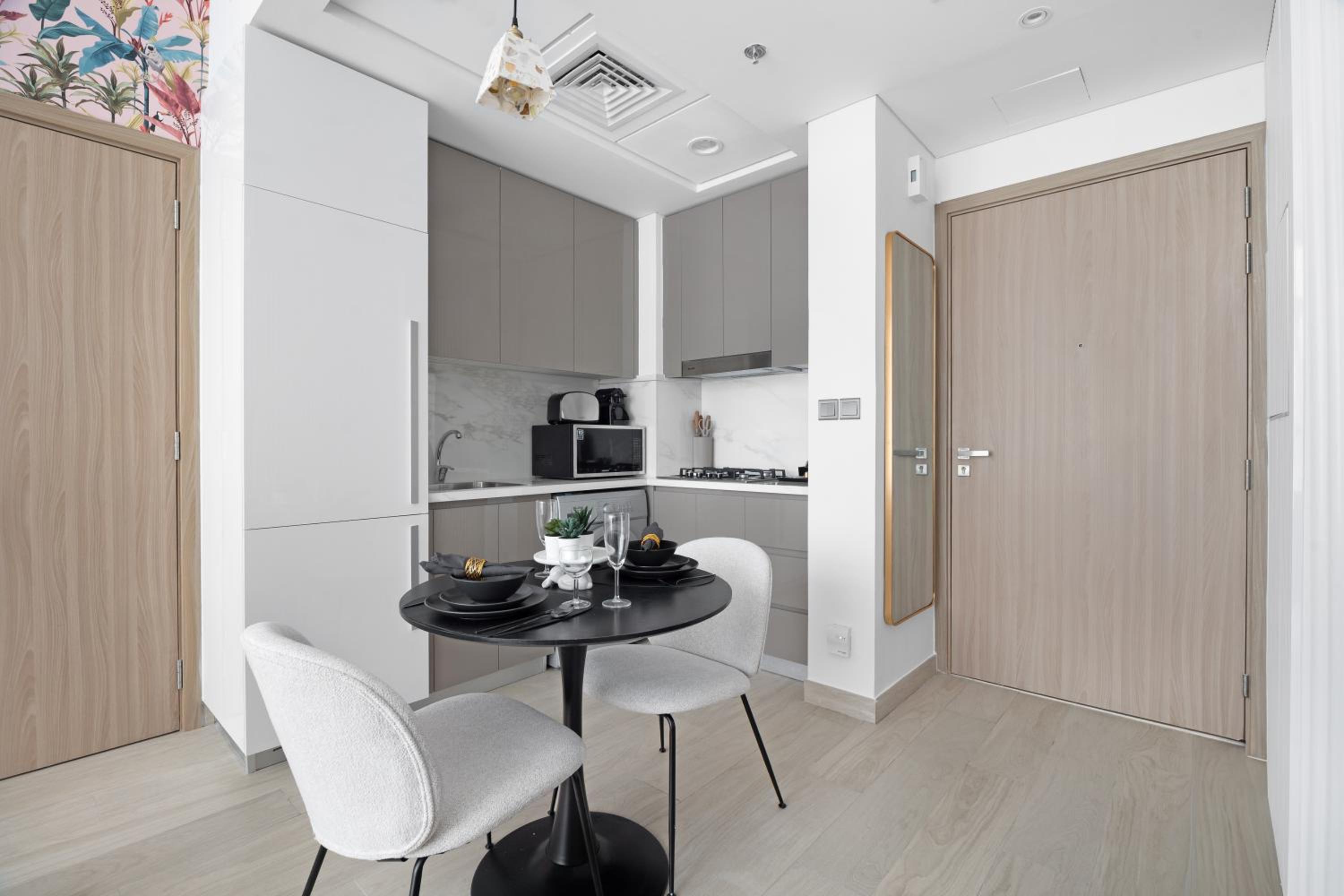One-Bedroom Apartment with Garden View photo 1