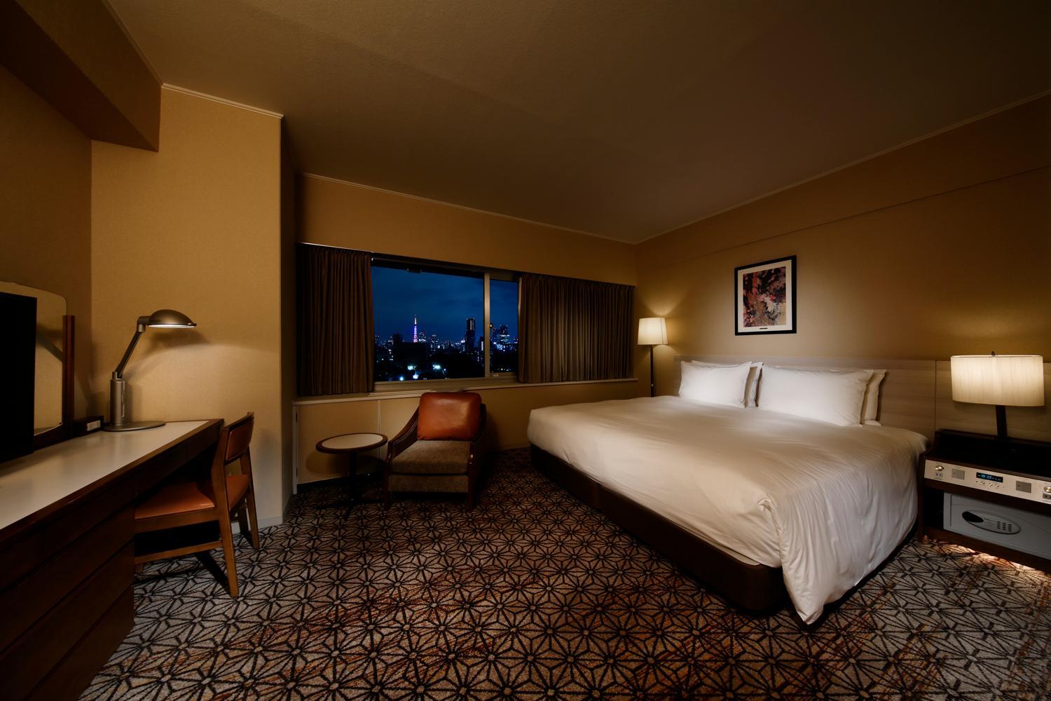 Superior Corner King Room - Non-Smoking Superior Corner King Room - Non-Smoking