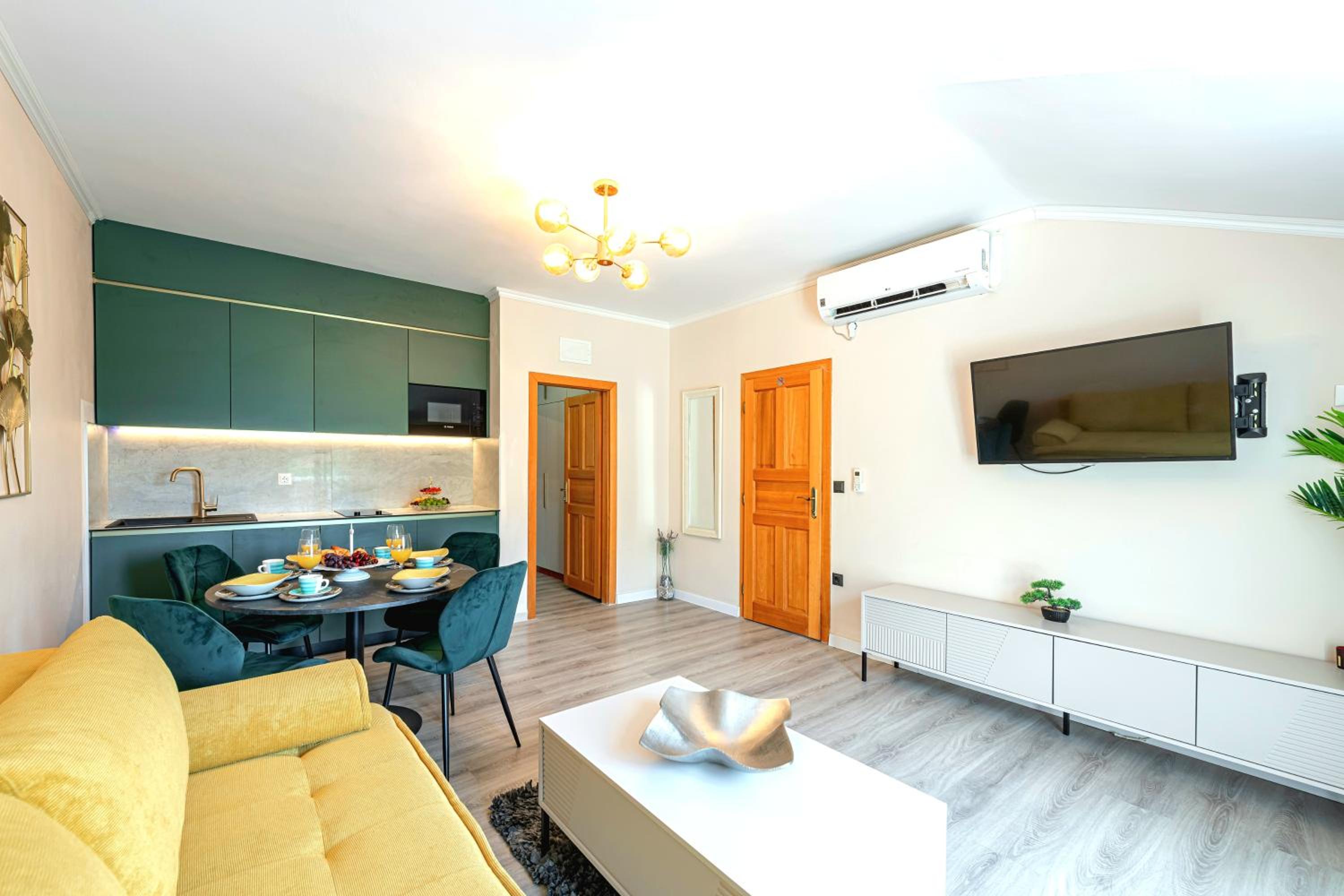 One-Bedroom Apartment photo 3
