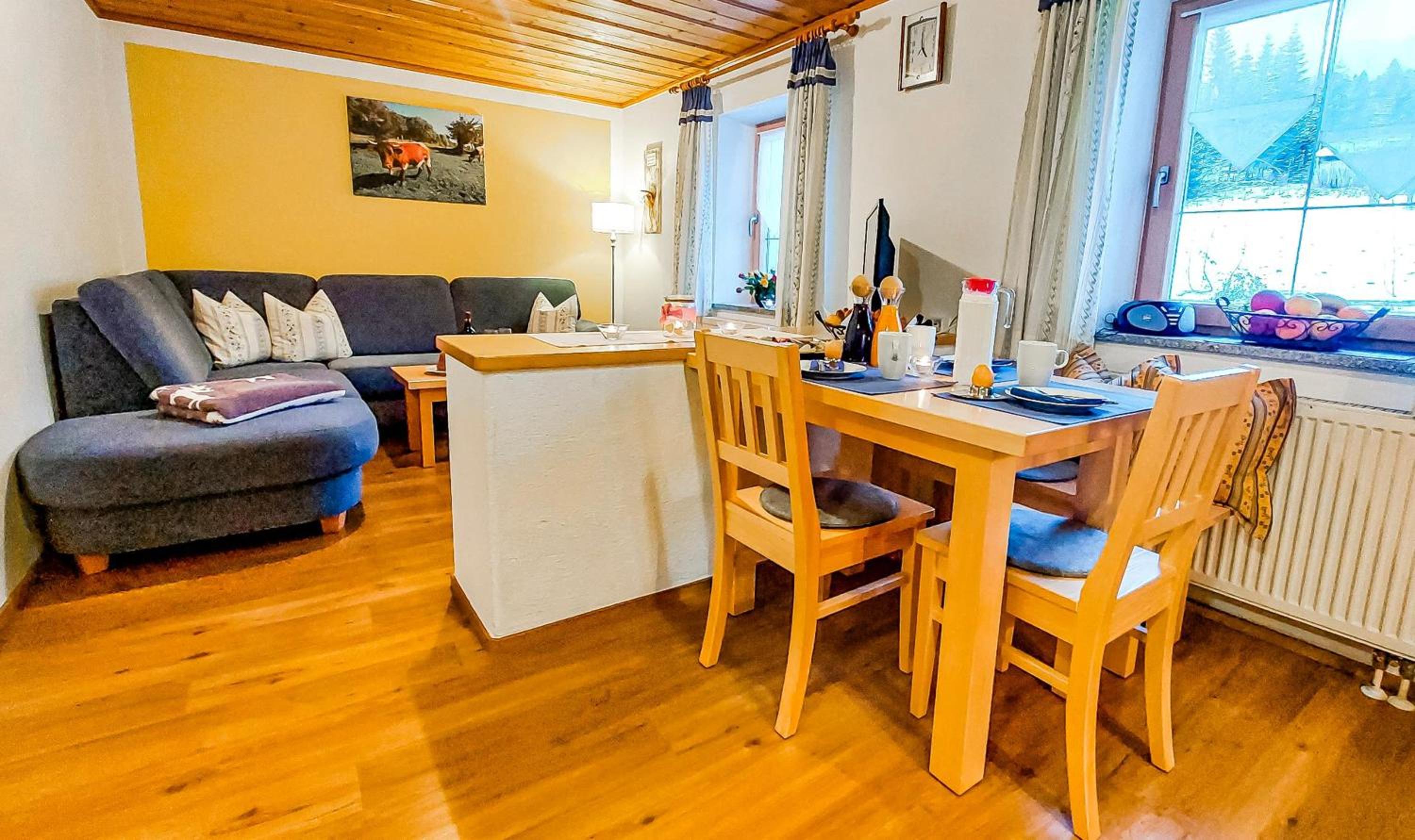 Apartment photo 1
