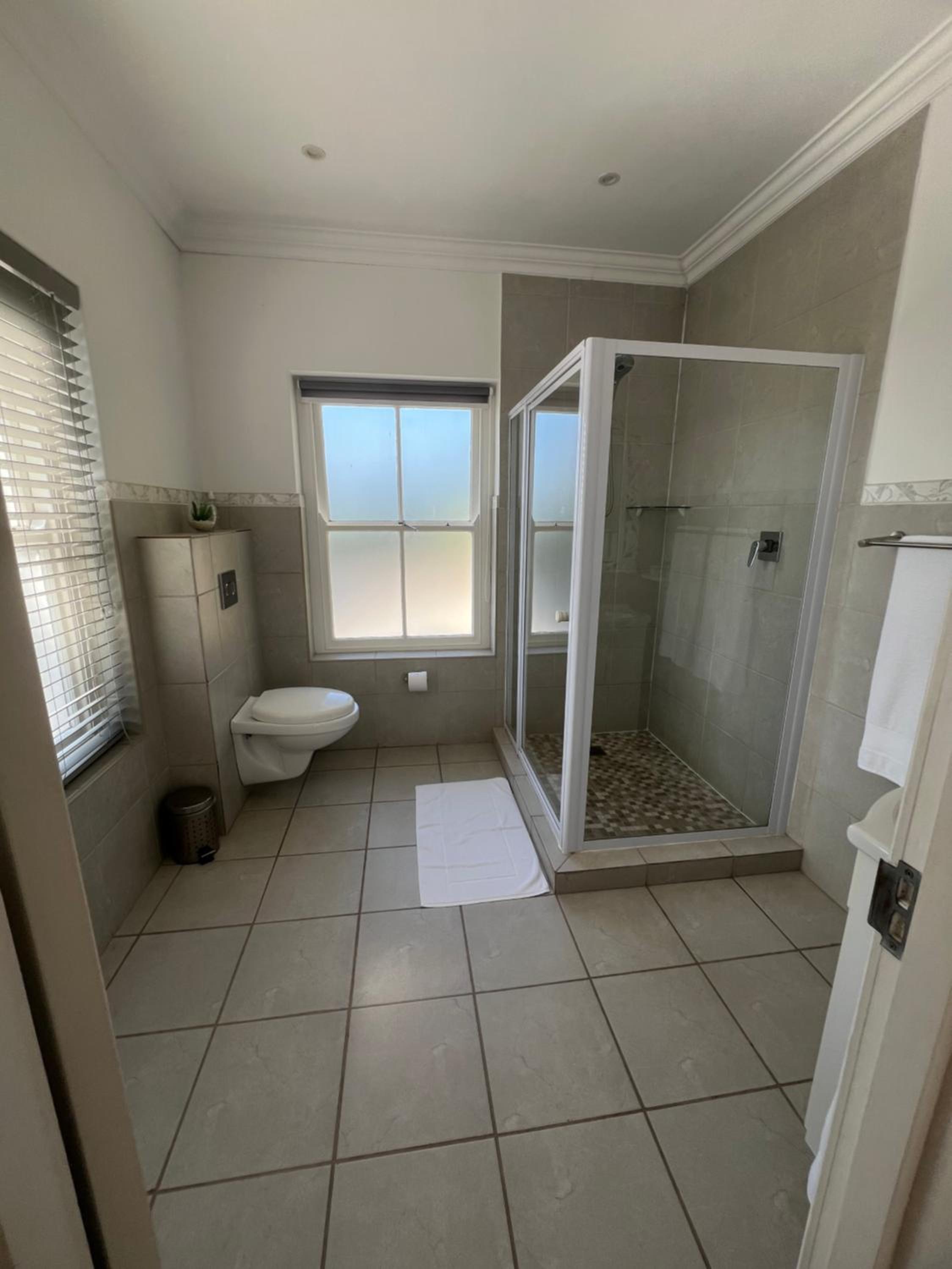 Deluxe Double Room with Balcony and Sea View - Photo 4