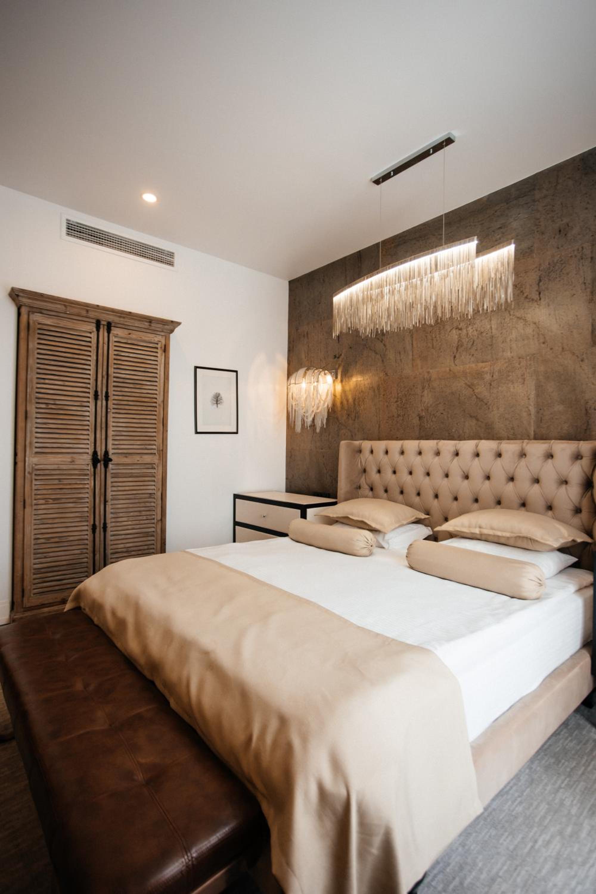 Presidential Suite photo 1
