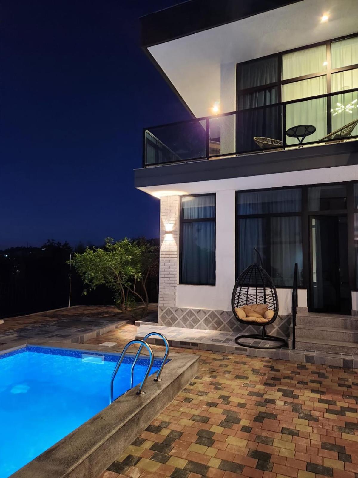Twin Room with Balcony photo 2