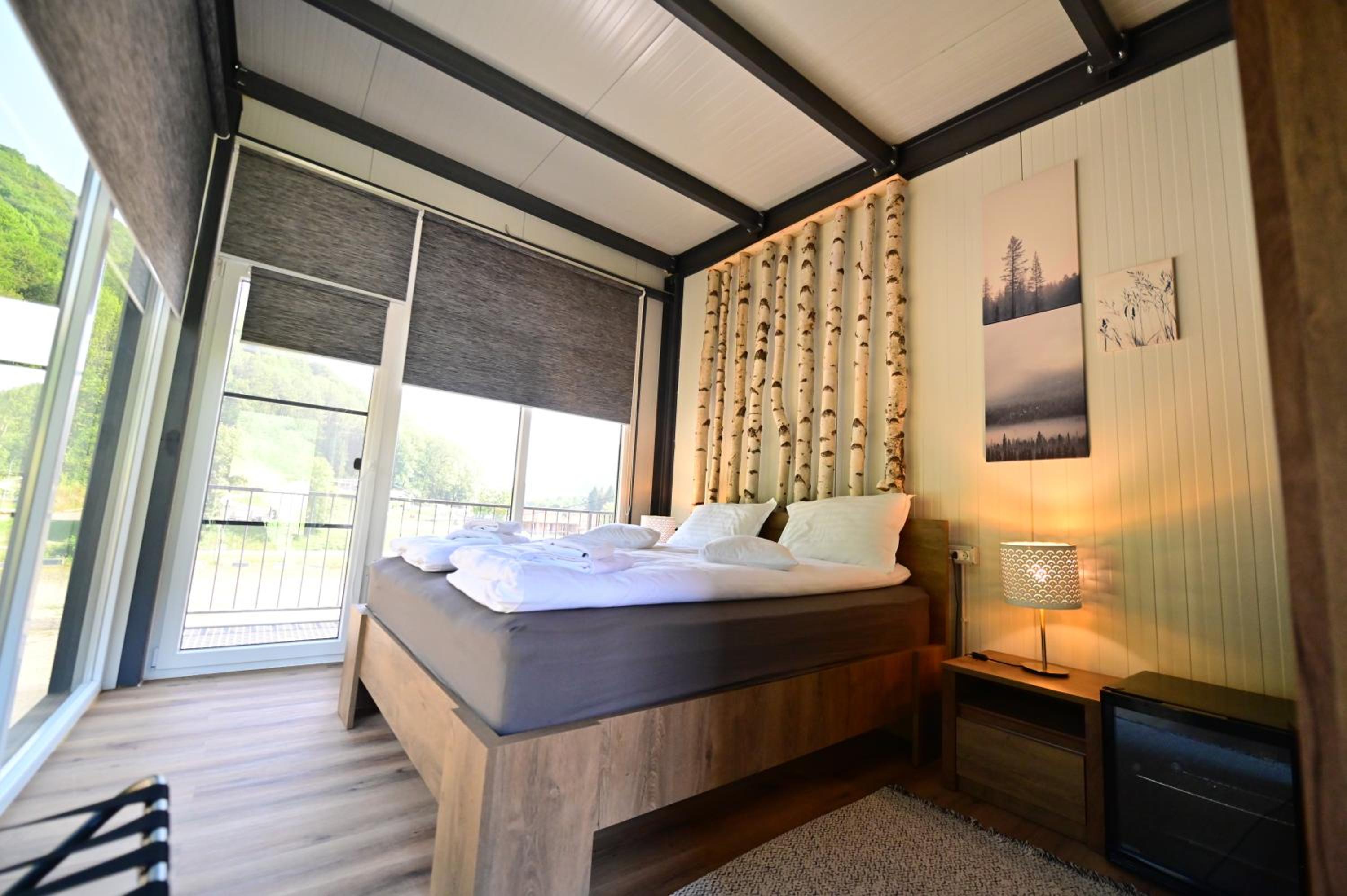 Queen Room with Garden View photo 2