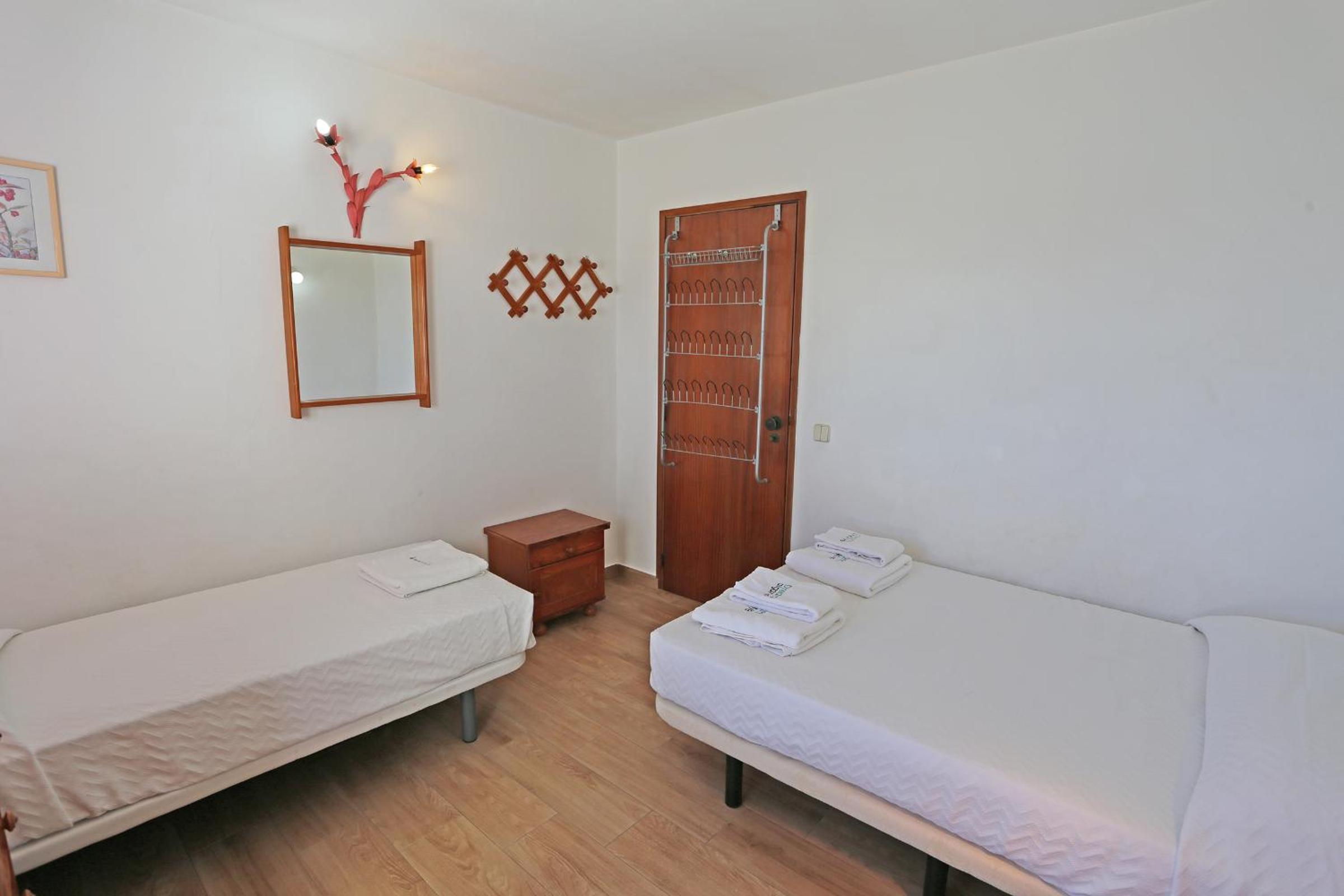 Two-Bedroom Apartment with Balcony and Sea View