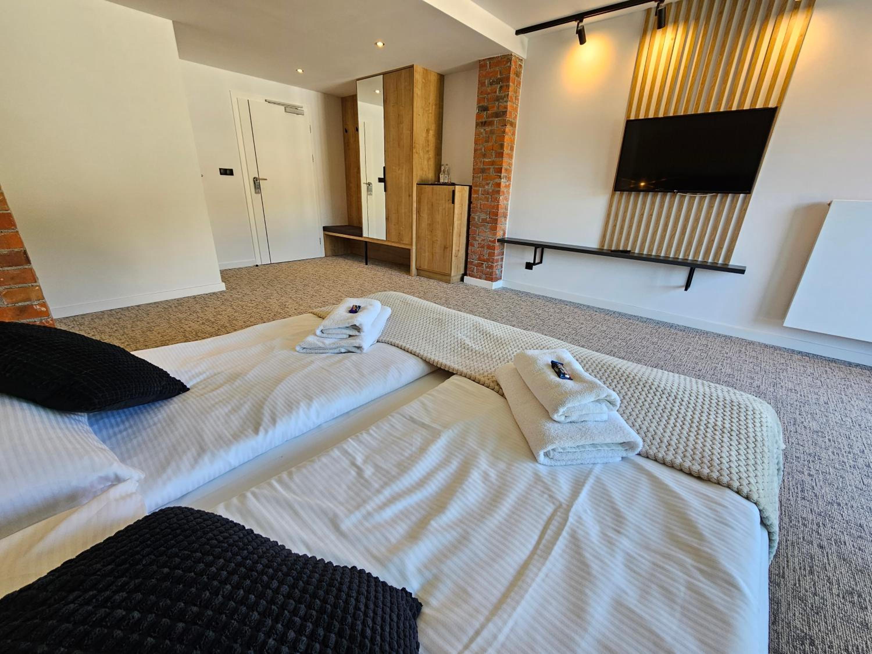 Superior Double Room - Photo 3