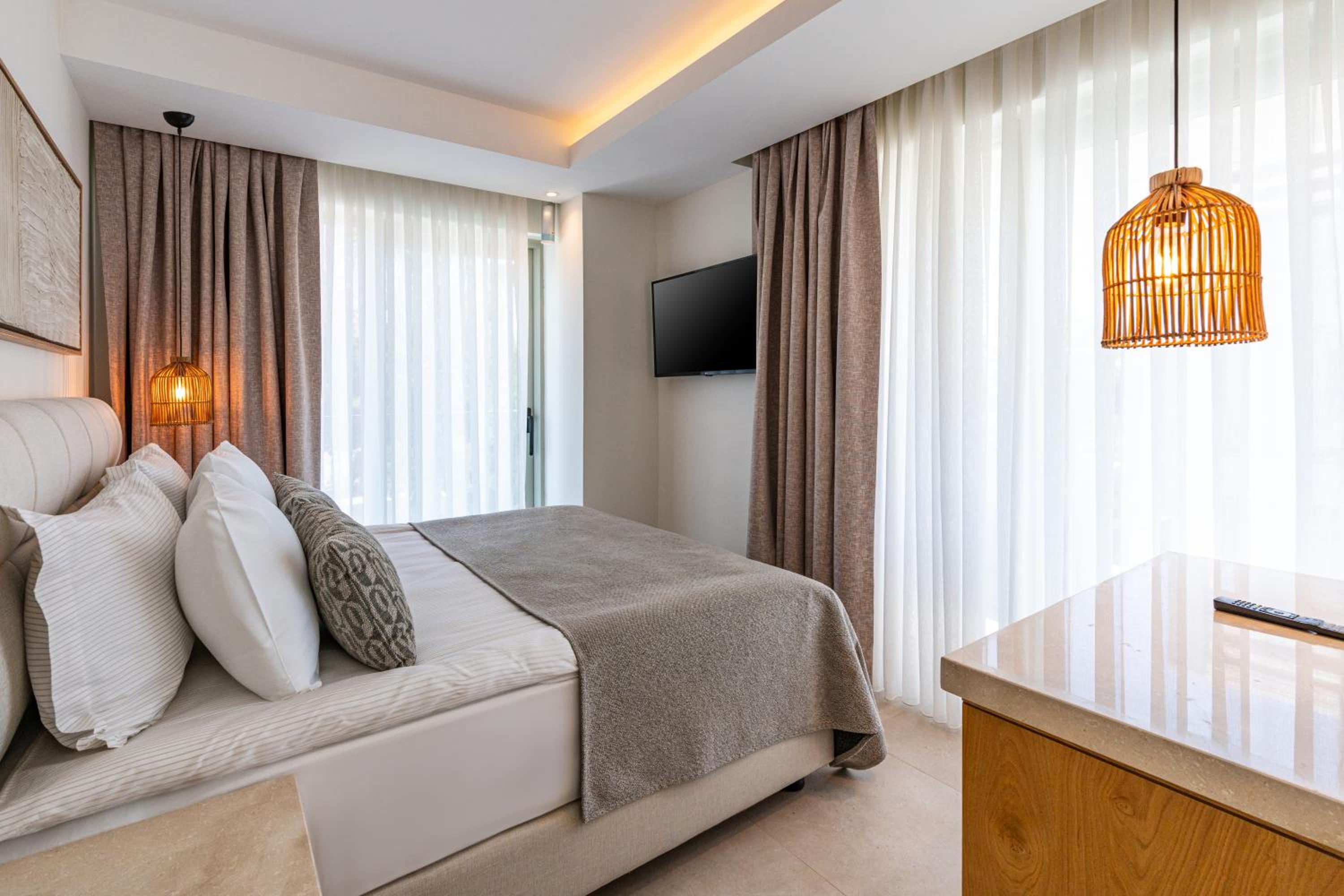 Amarilla Villas