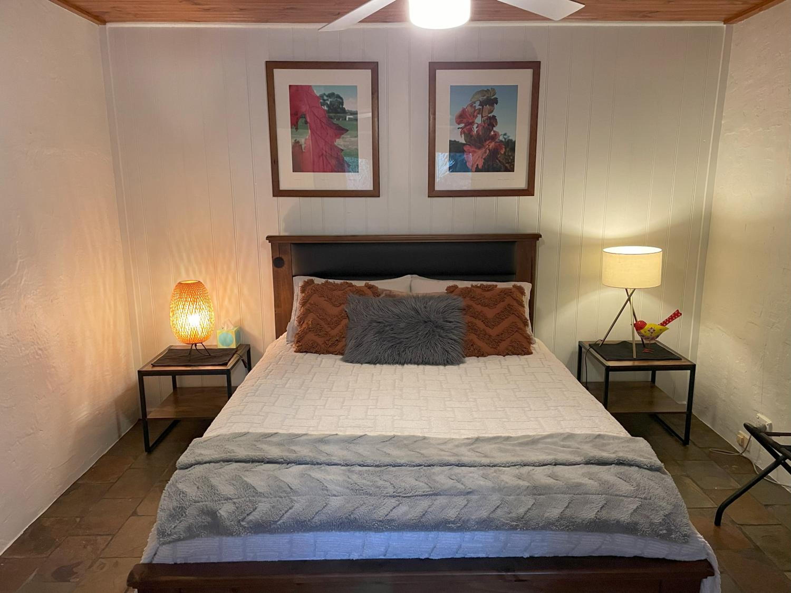 One-Bedroom House photo 1