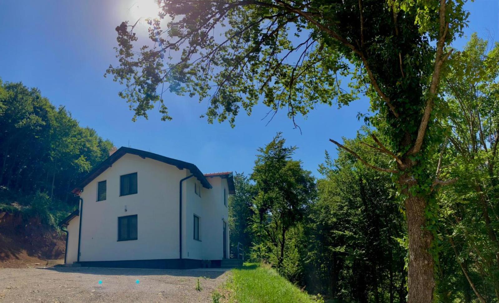 Four-Bedroom Vacation Home photo 1
