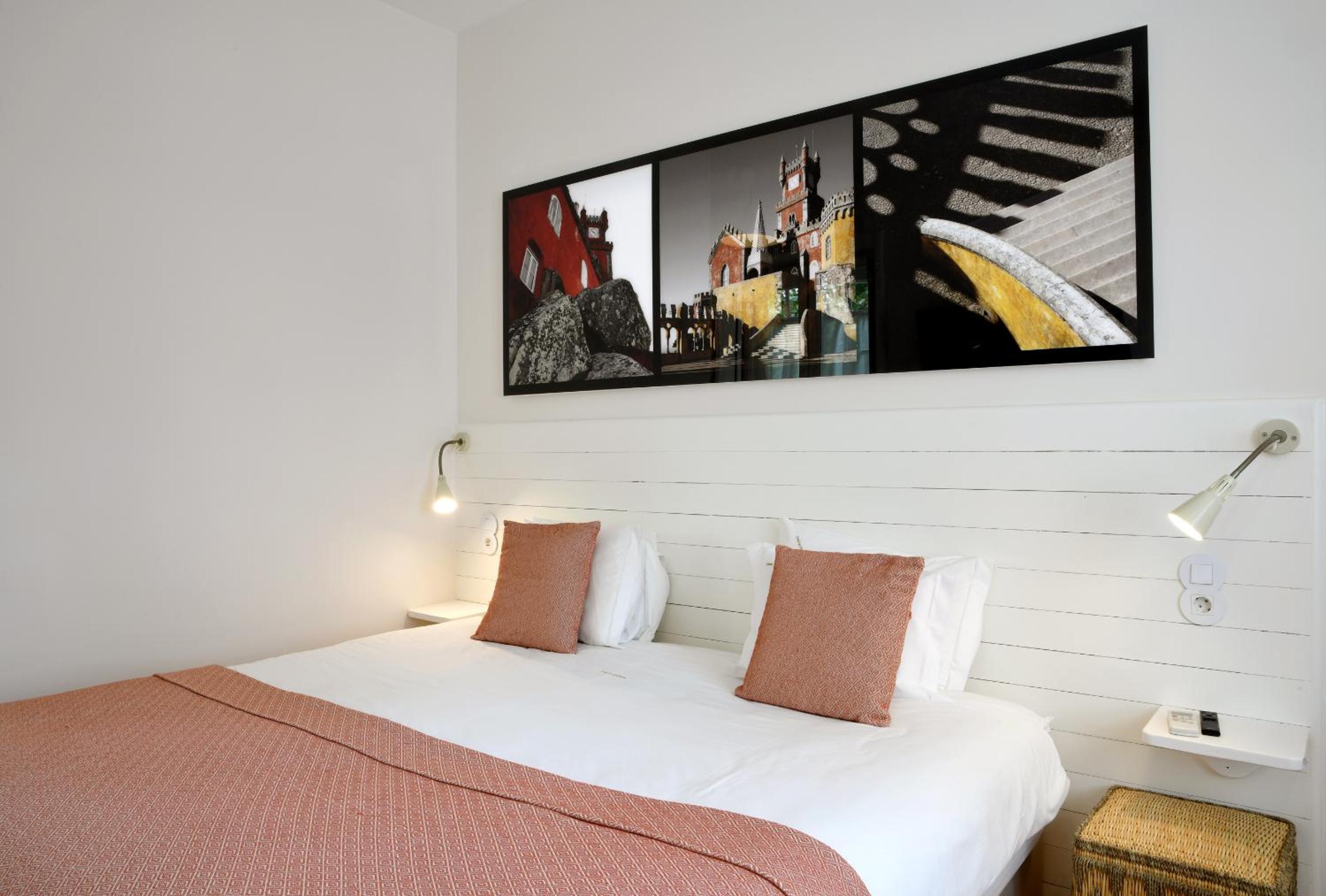 Standard King Room photo 3