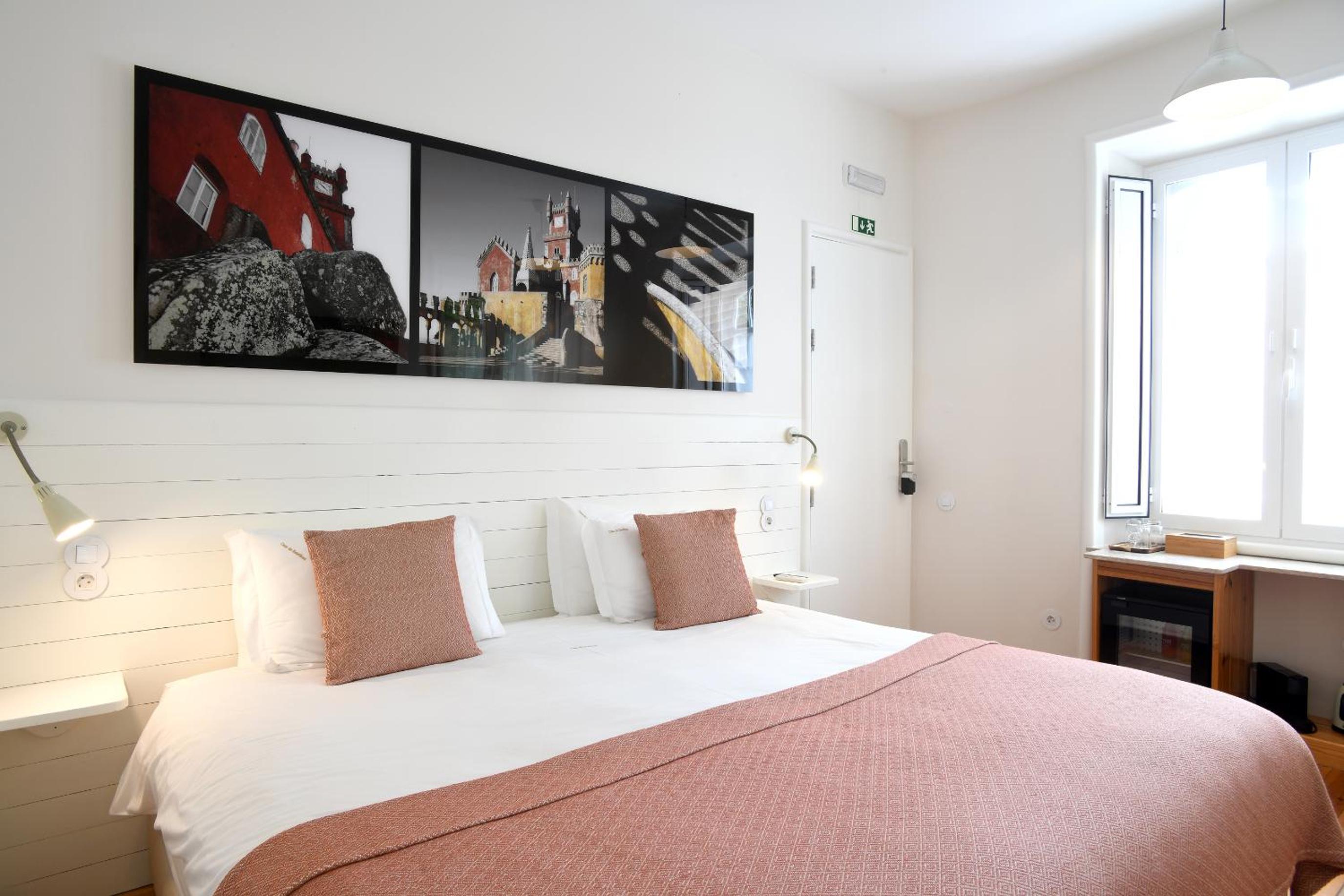 Standard King Room photo 1