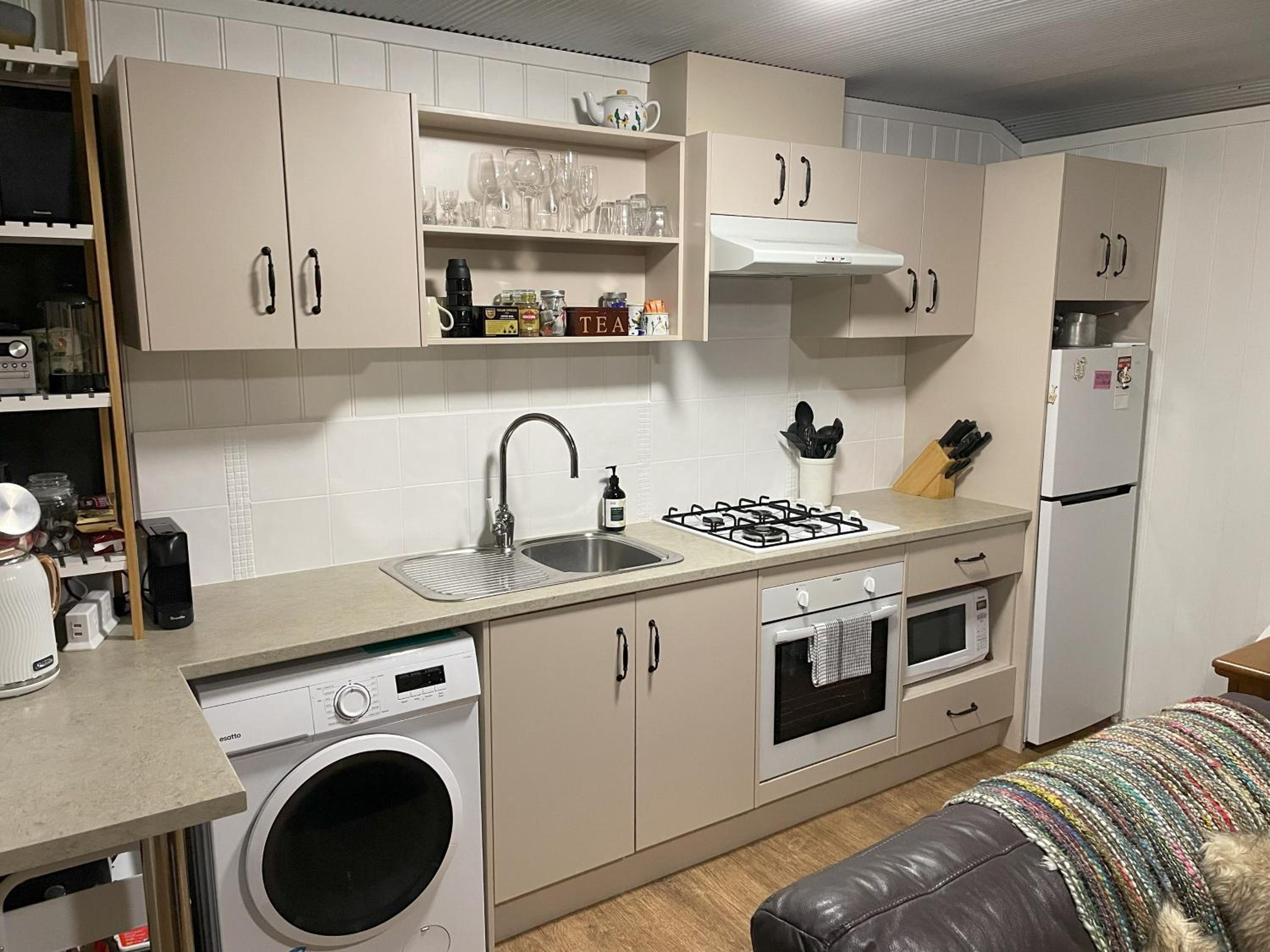 One-Bedroom House photo 3
