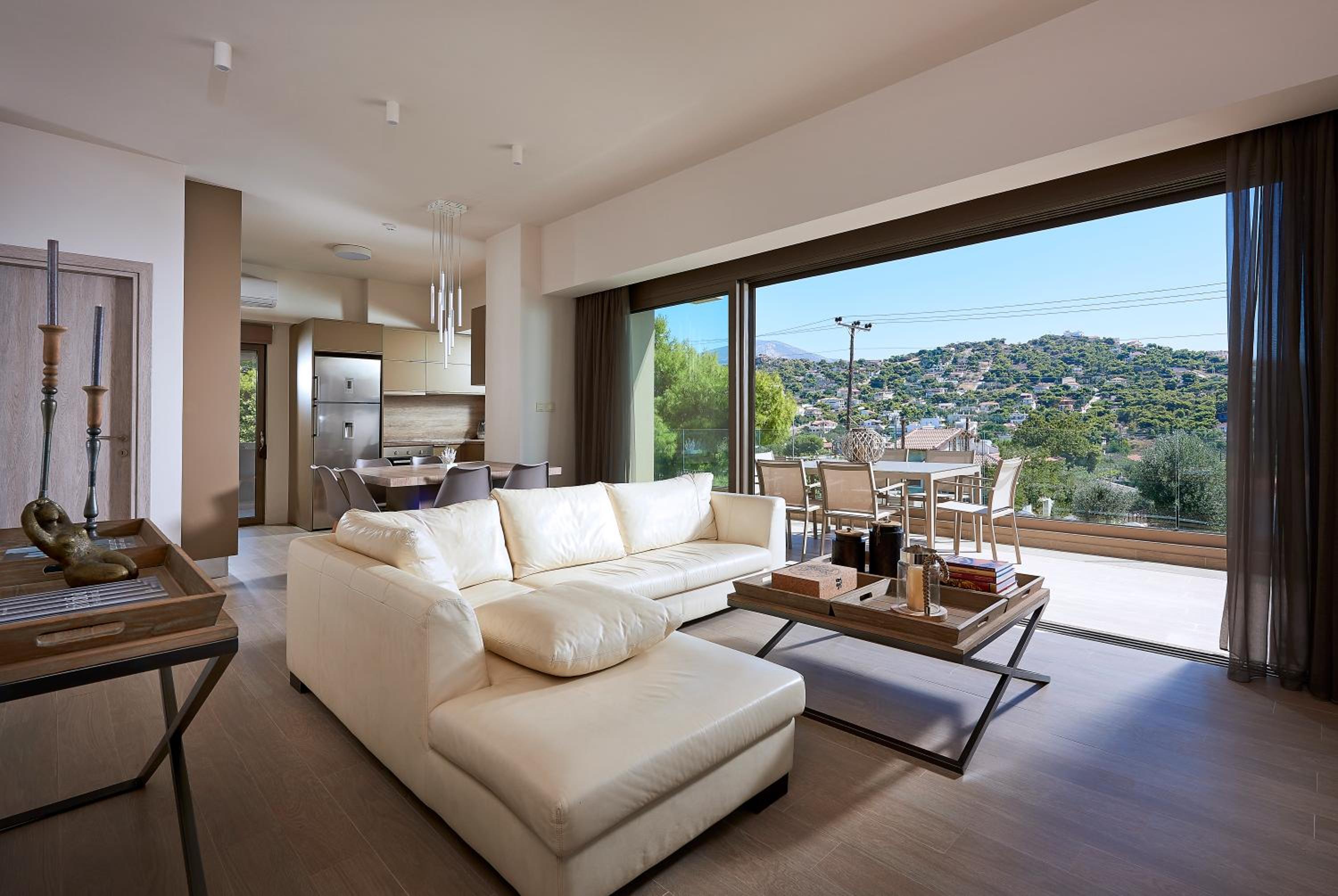 Luxury Apartment with Hot Tub & Sea View - First Floor (Rosemary) photo 2