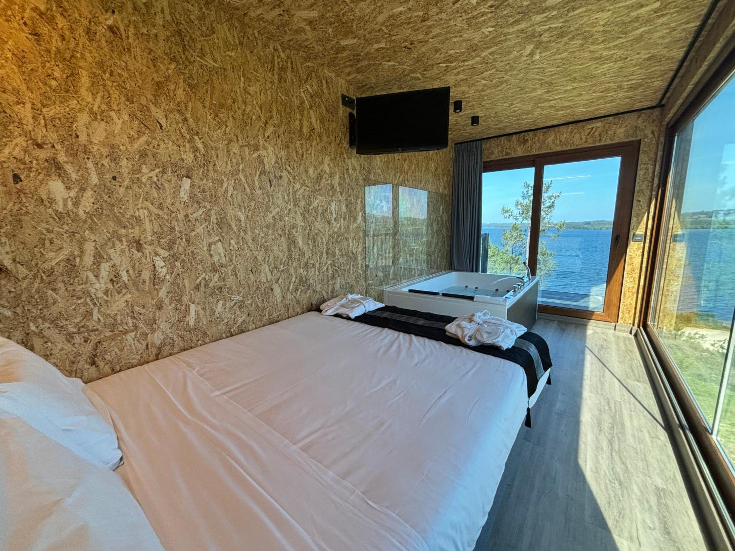 Suite Deluxe con Bañera de Hidromasaje
