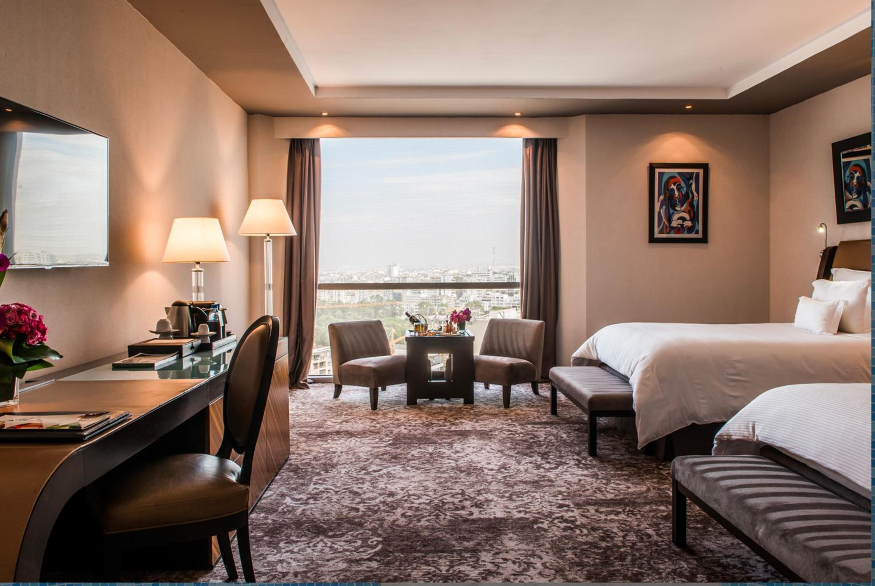 Deluxe Room, Queen Size Bed, City View