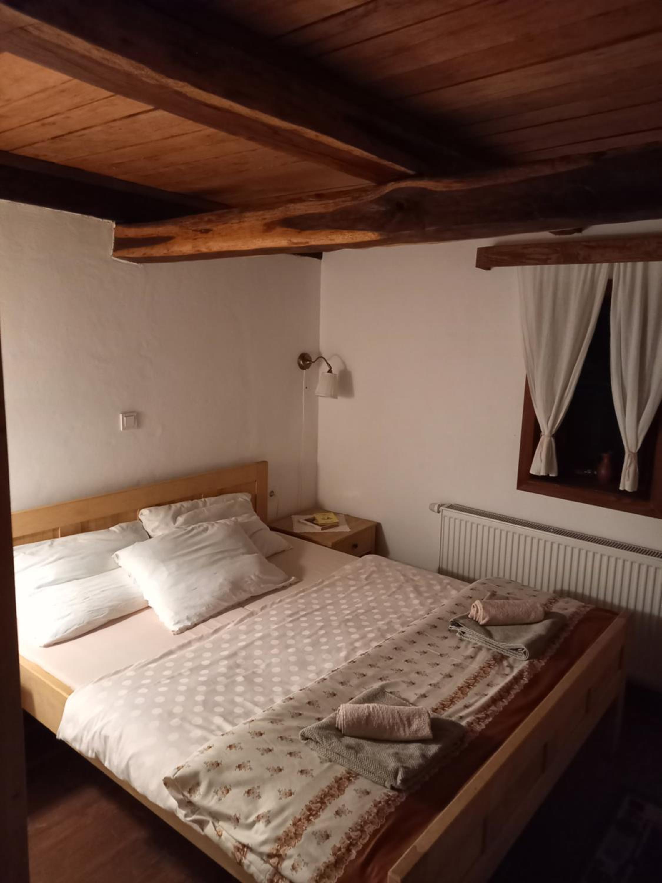 Double or Twin Room with Bathroom photo 3
