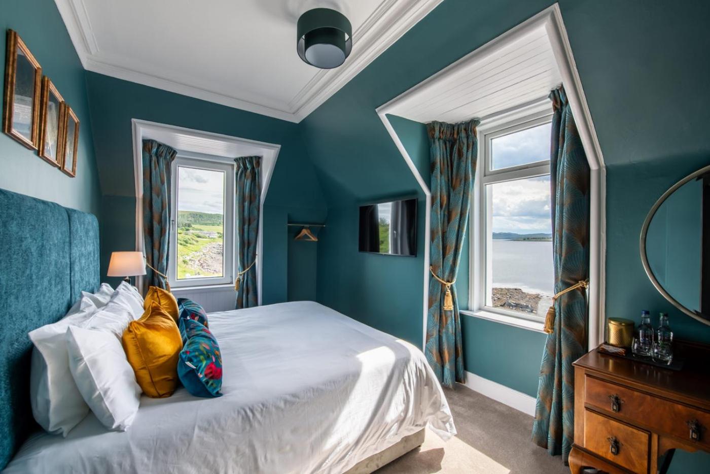 Deluxe Double Room with Sea View photo 3
