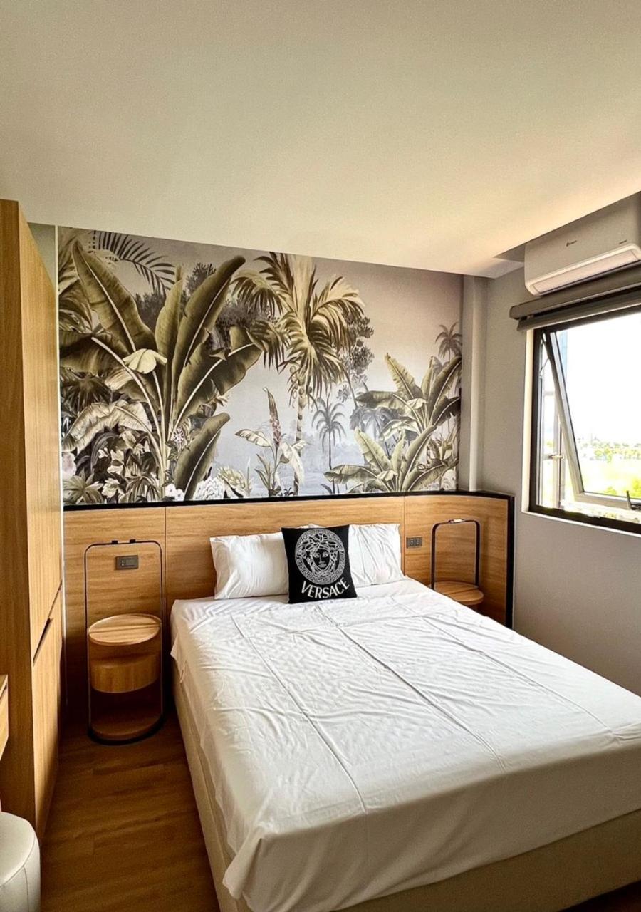 Two-Bedroom Apartment with Terrace and Sea View photo 2