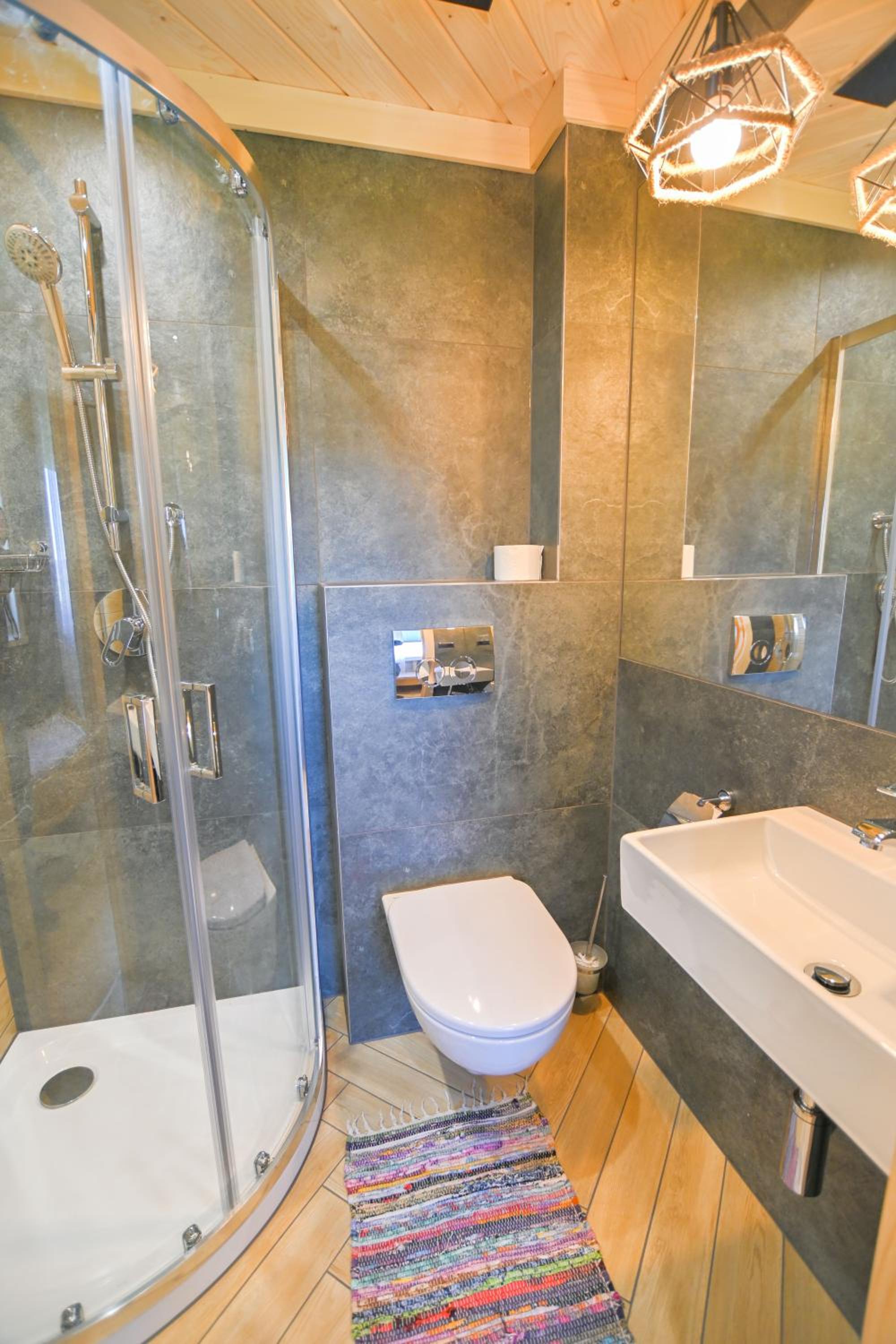 Triple Room with Private Bathroom photo 3