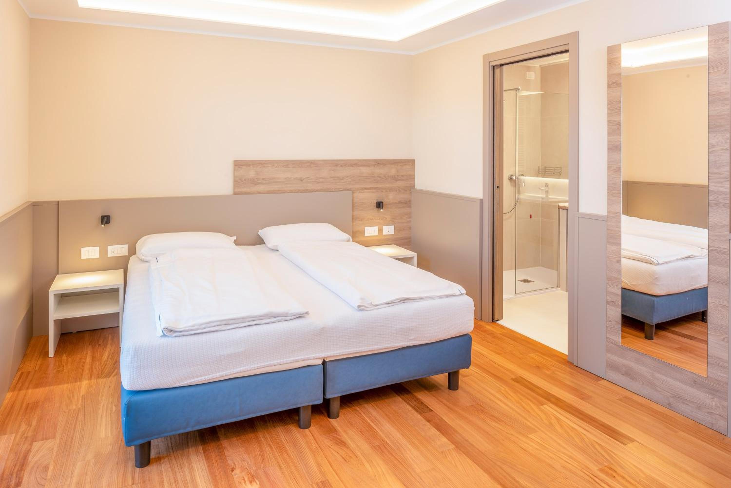 Two-Bedroom Deluxe Apartment