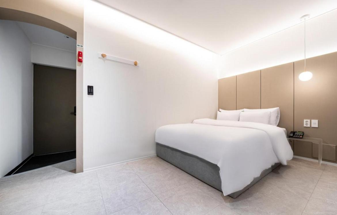 Premium Double Room photo 3