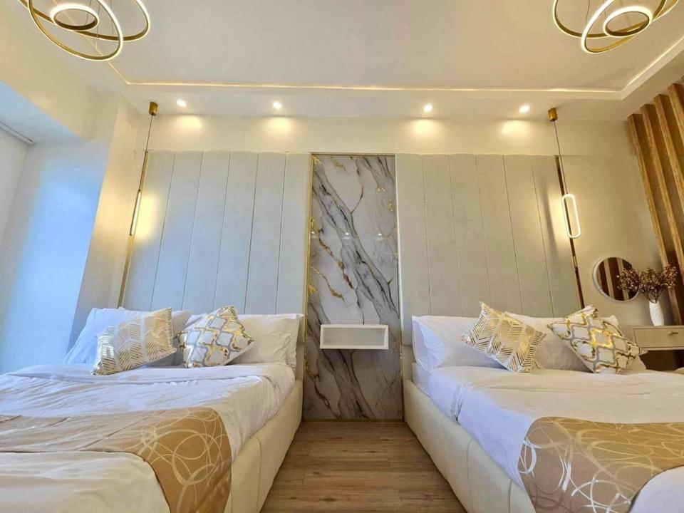 One-Bedroom Apartment - Photo 1