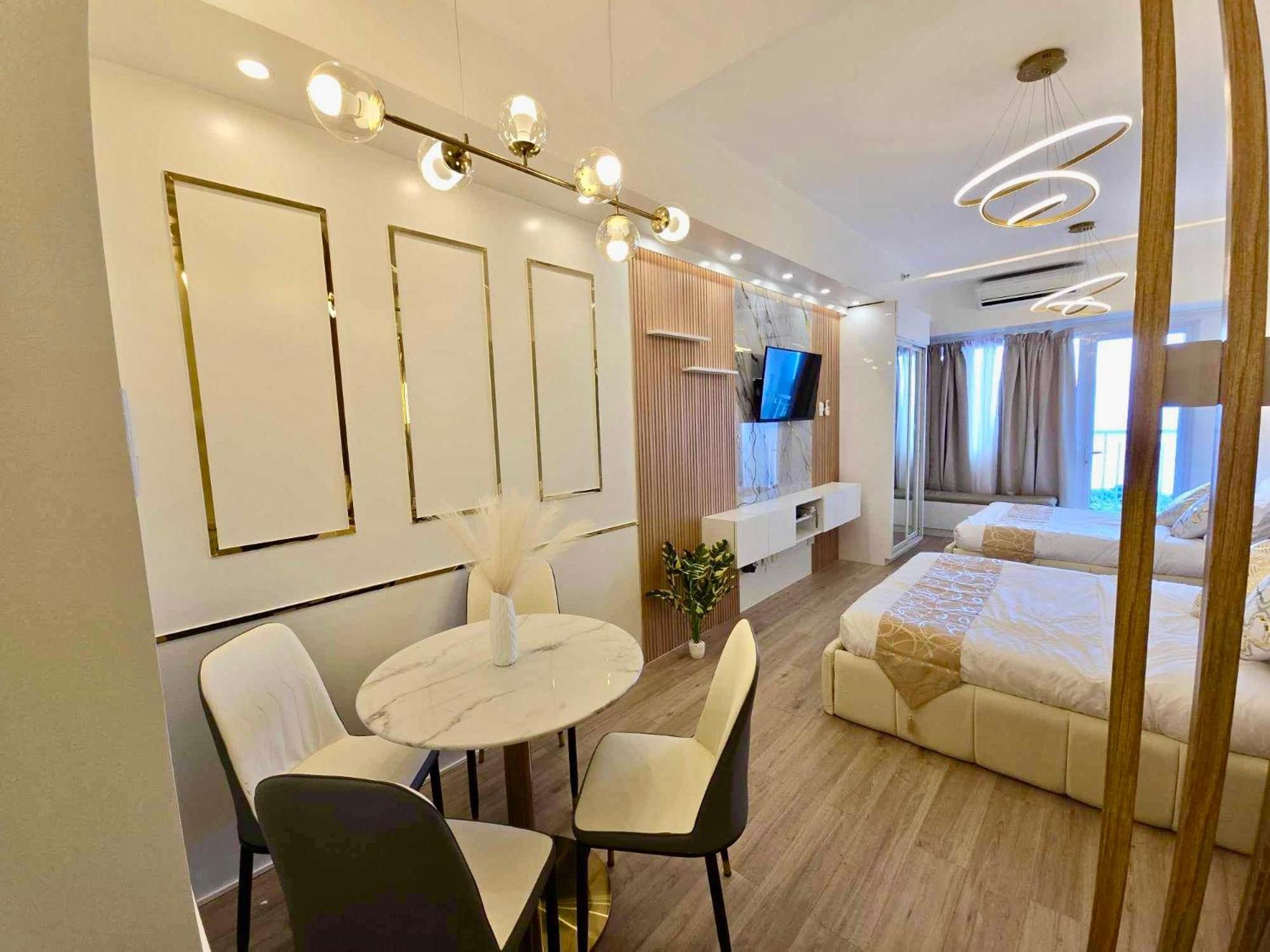 One-Bedroom Apartment - Photo 7