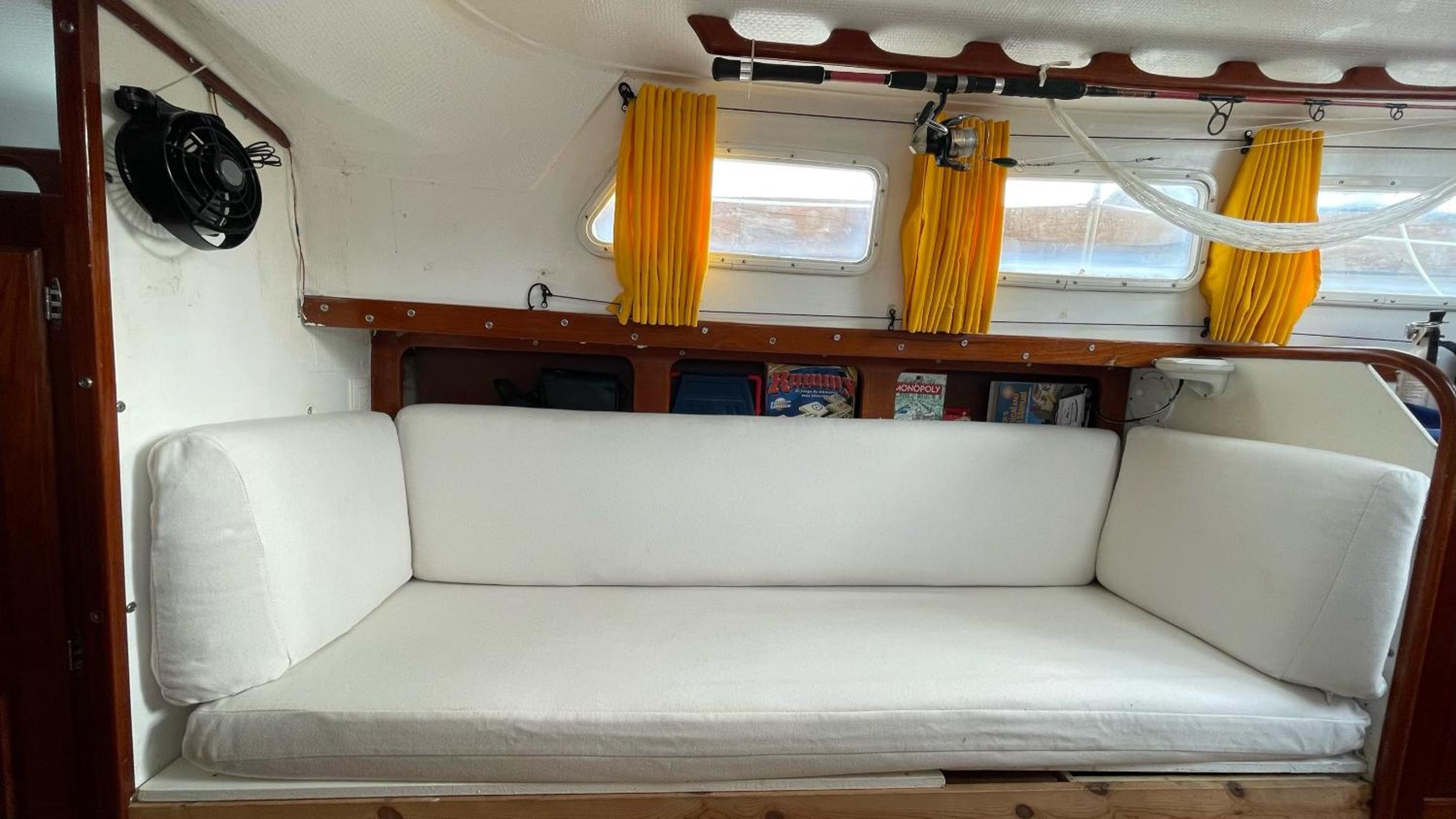 Mobile Home photo 2