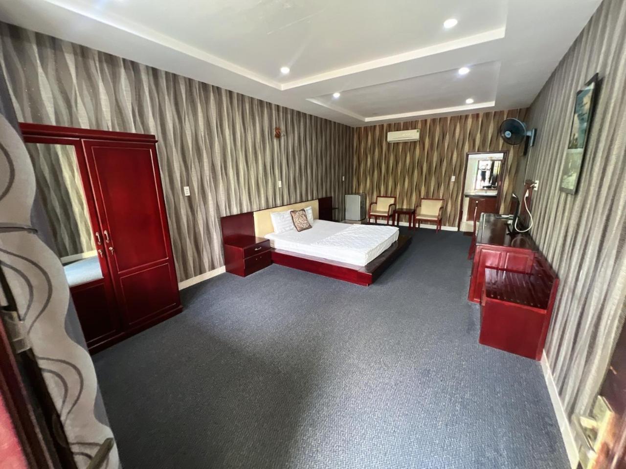 Deluxe Double Room - Photo 8