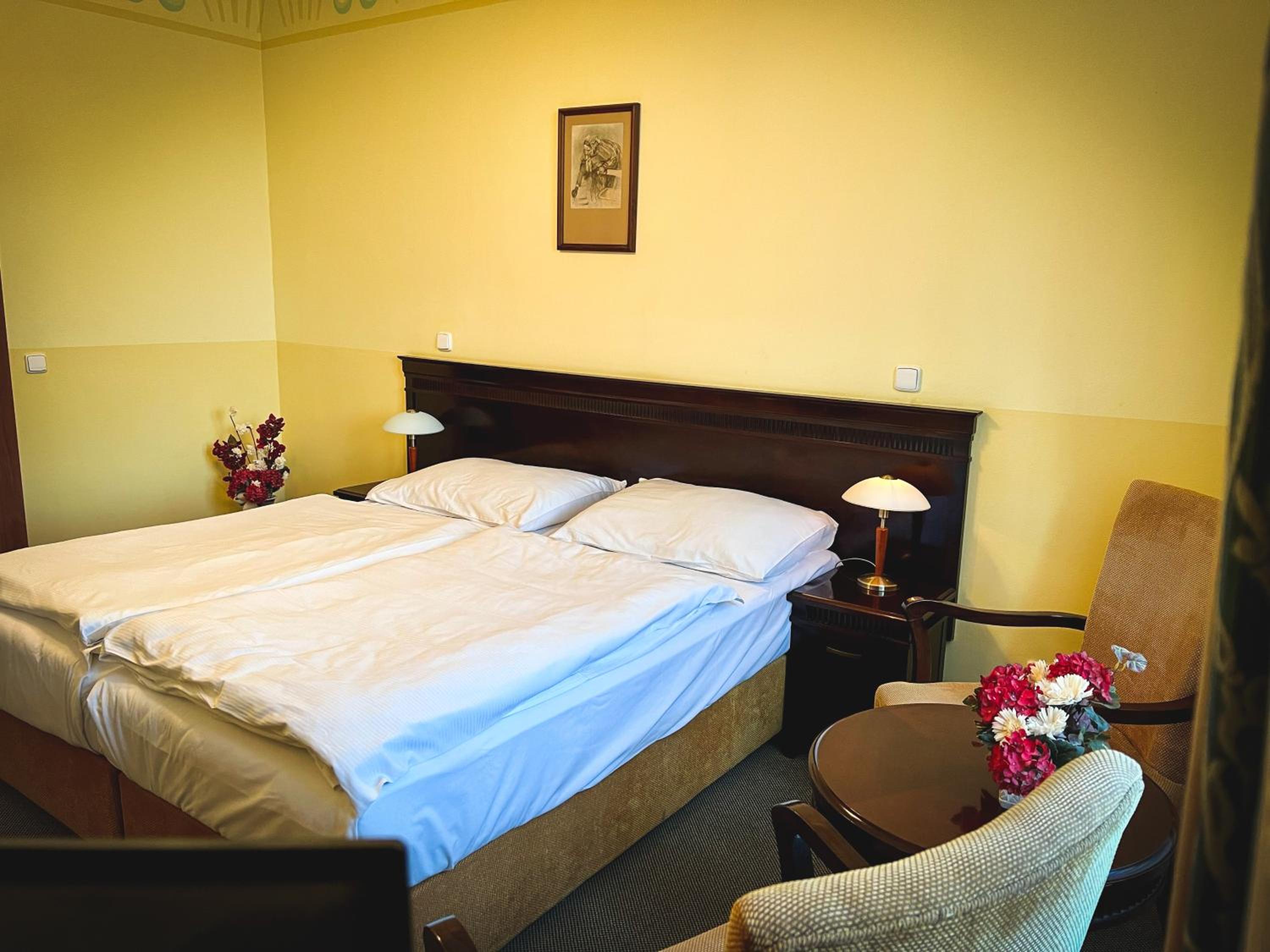 Double or Twin Room photo 1