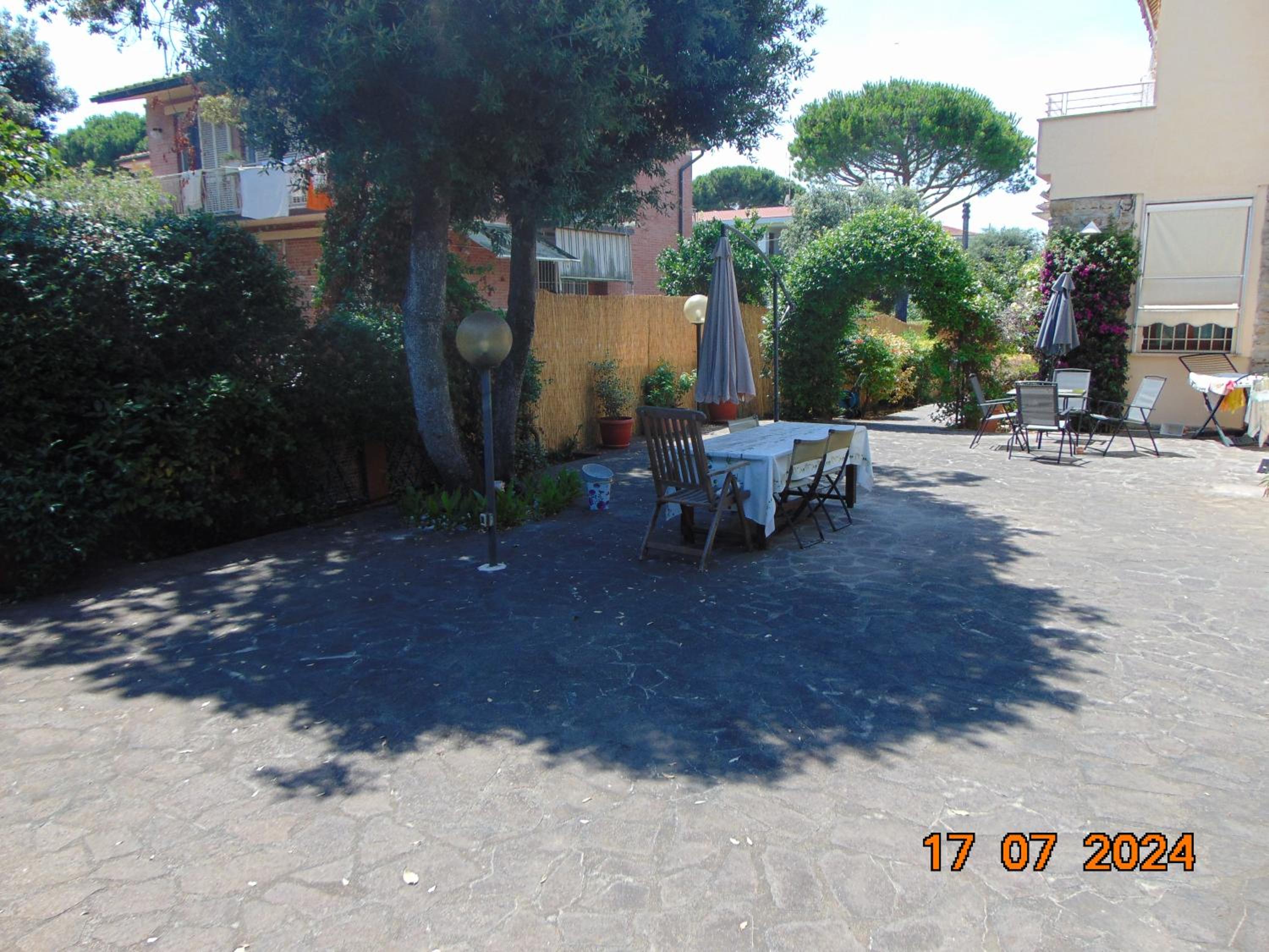 Three-Bedroom Villa photo 2