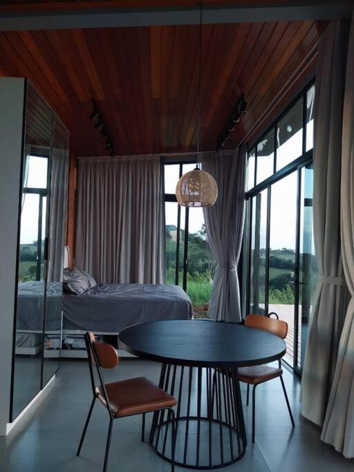 One-Bedroom House photo 1