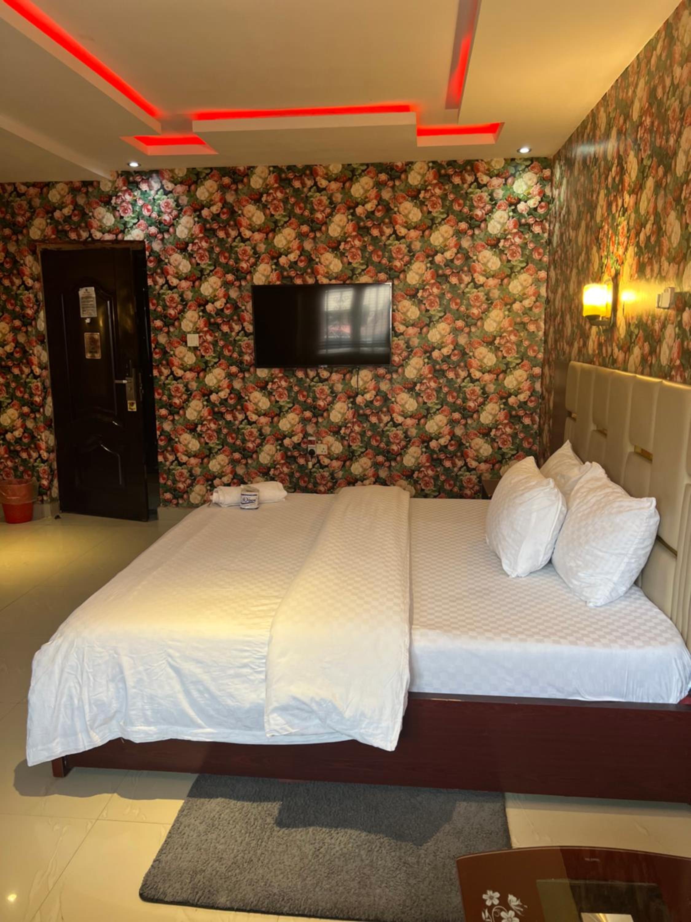 King Room