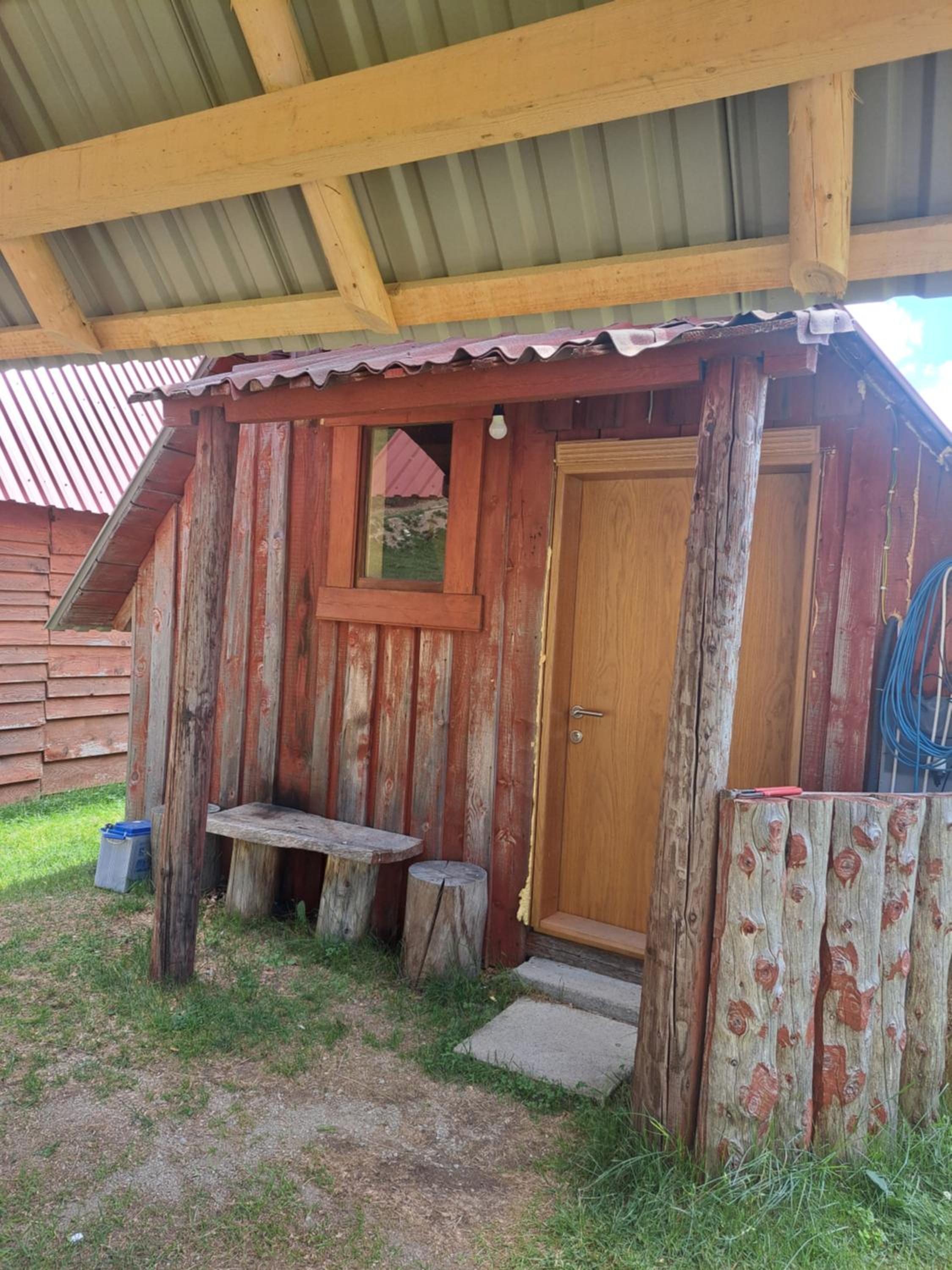 Quadruple Room with Shared Bathroom photo 1