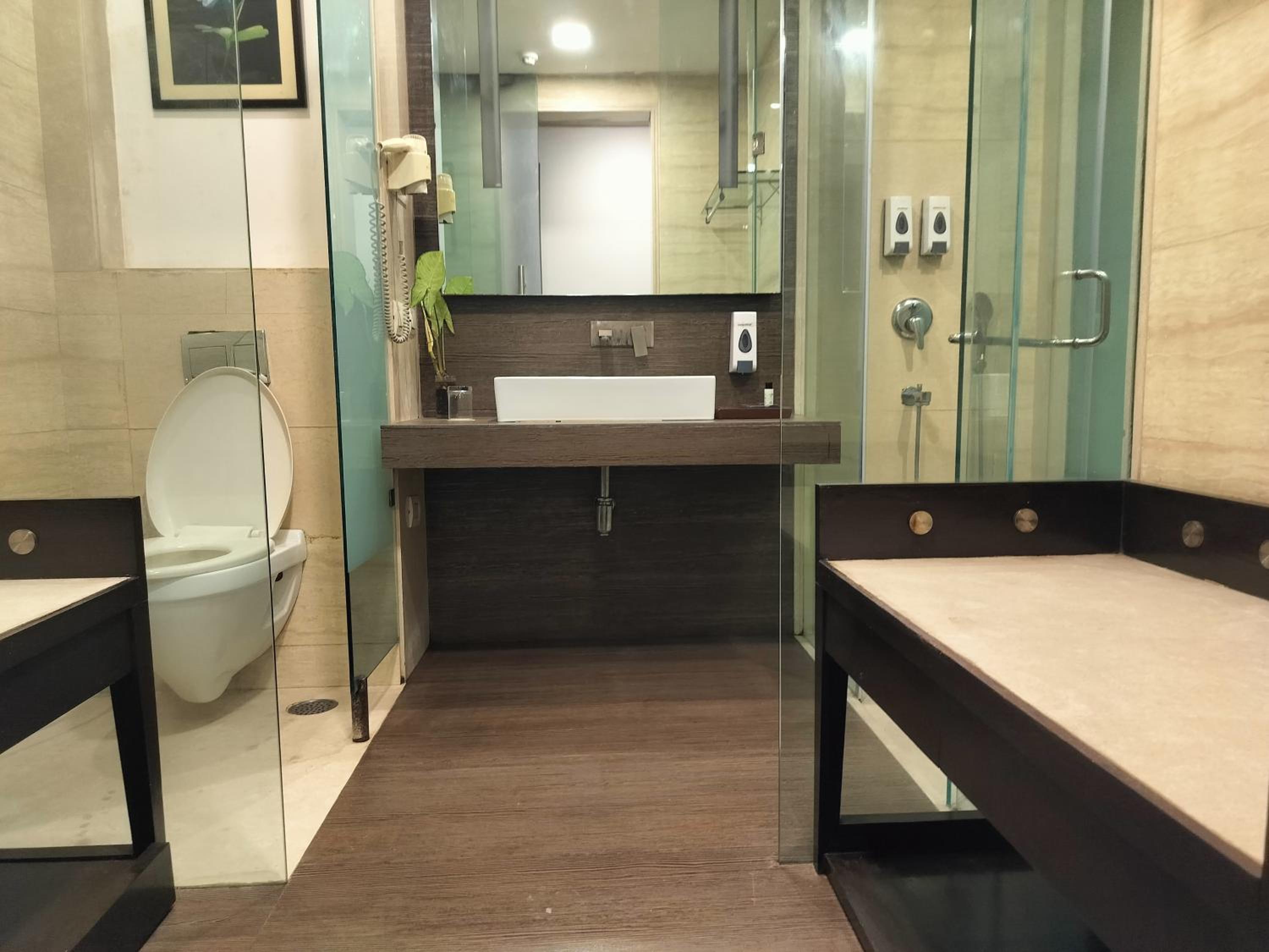 Standard Double or Twin Room photo 2