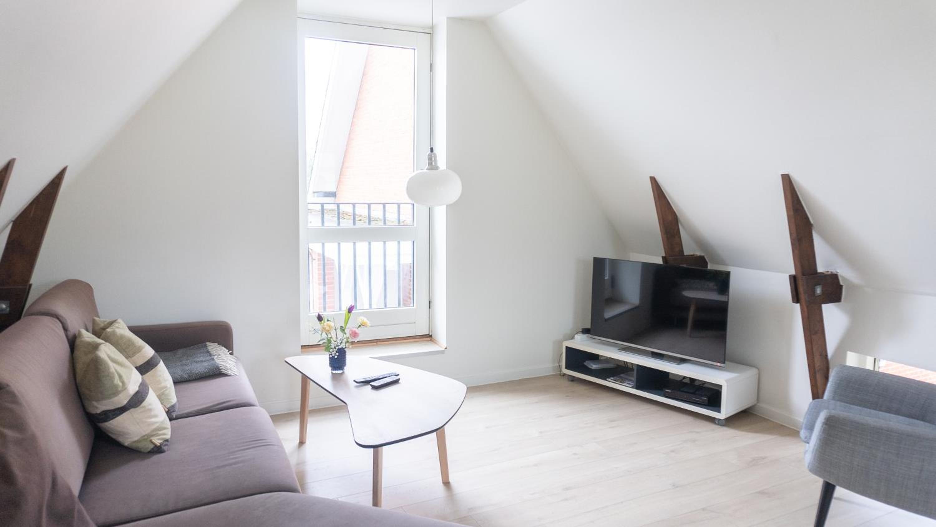 Apartment photo 1