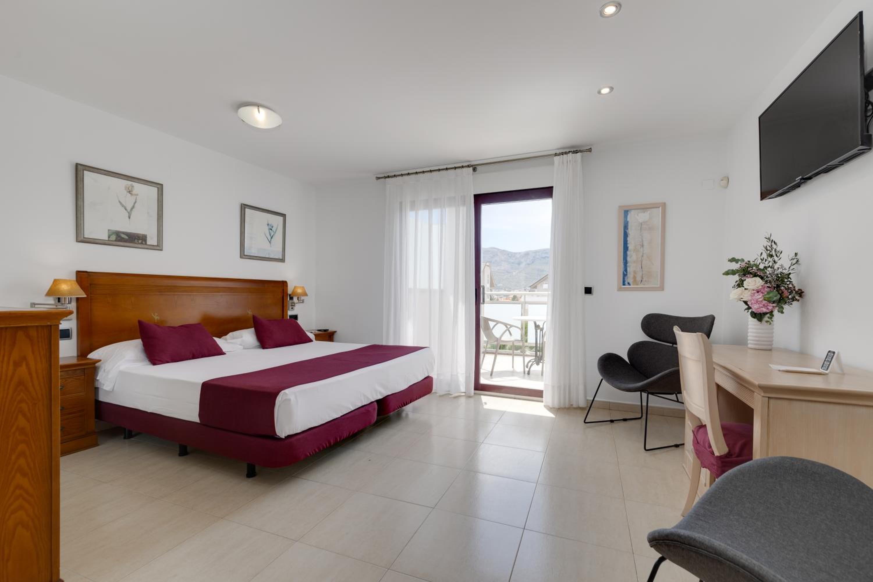 Habitación Doble Estándar con Vista al Jardín