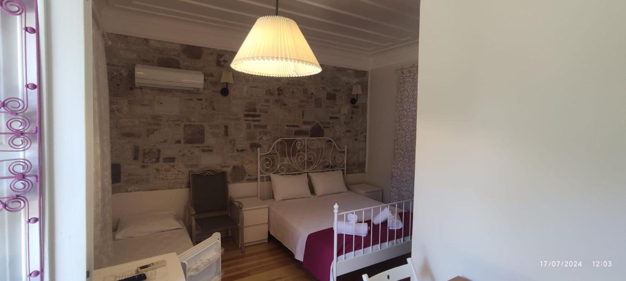 Luxury Triple Room